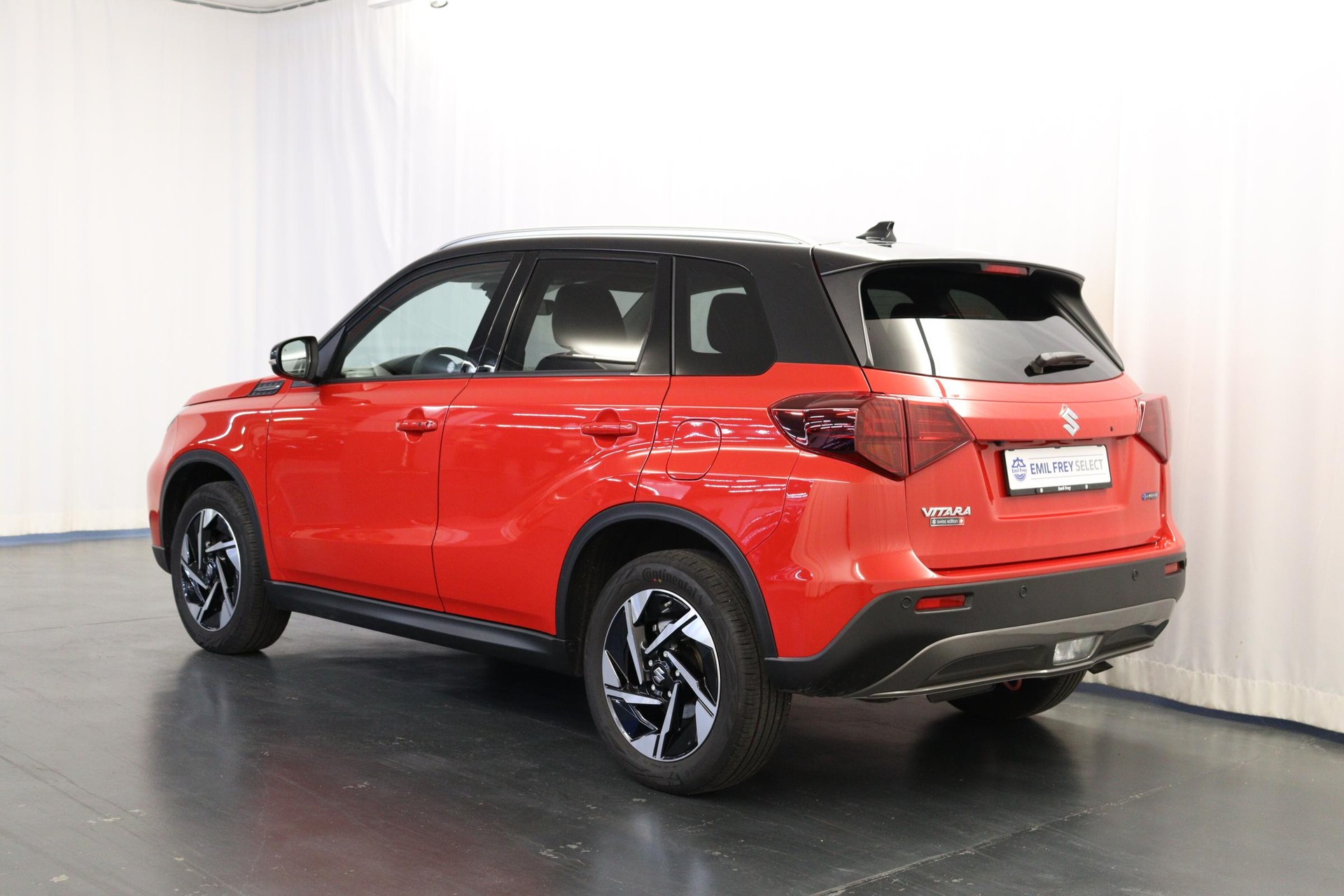 SUZUKI Vitara 1.5 Compact Top Hybrid 4x4-image-5