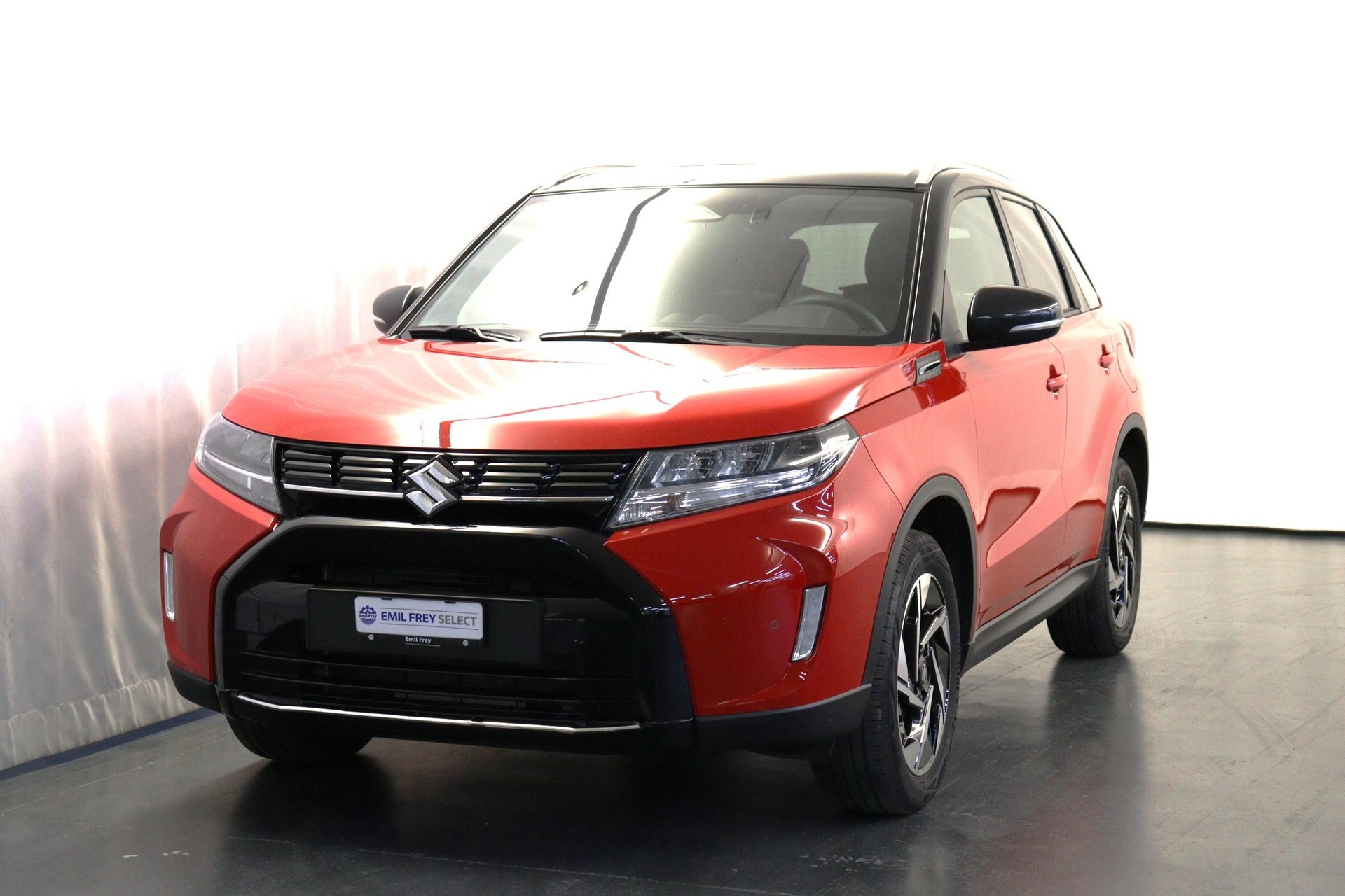 SUZUKI Vitara 1.5 Compact Top Hybrid 4x4-image-0