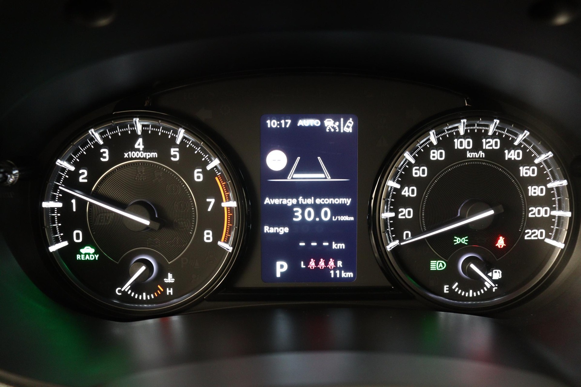 SUZUKI Vitara 1.5 Compact Top Hybrid 4x4-image-13