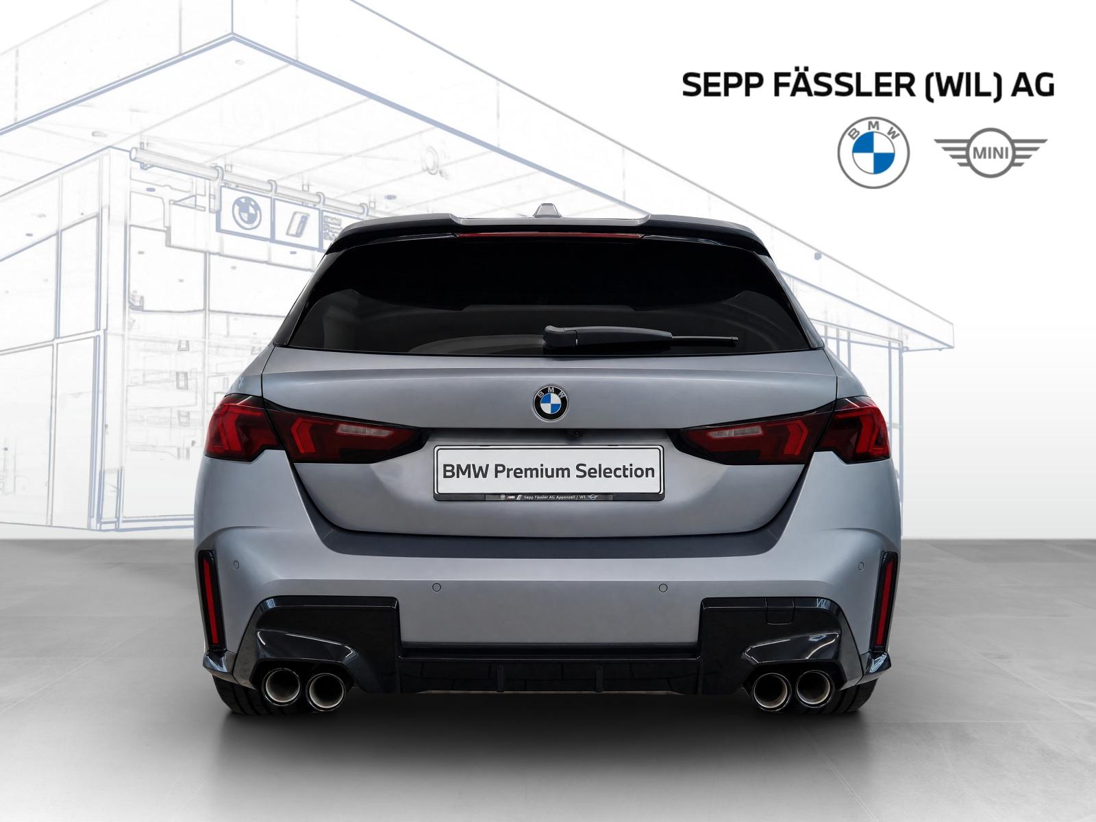 BMW M135i xDrive M Sport Pro-showroom-element-3