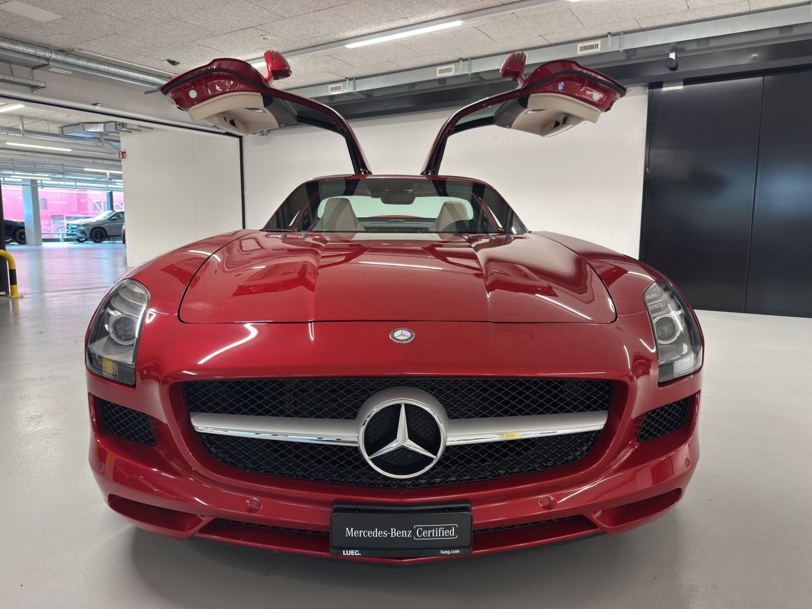 MERCEDES-BENZ SLS 63 AMG Speedshift-image-15
