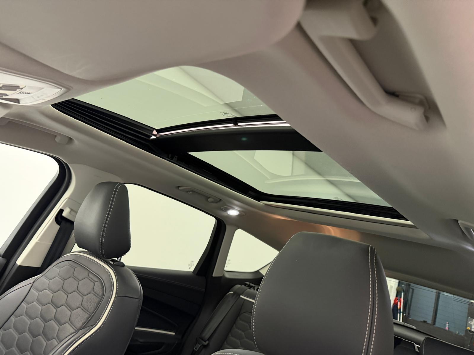 FORD Kuga 2.0 TDCi 180 Vignale FPS-image-14