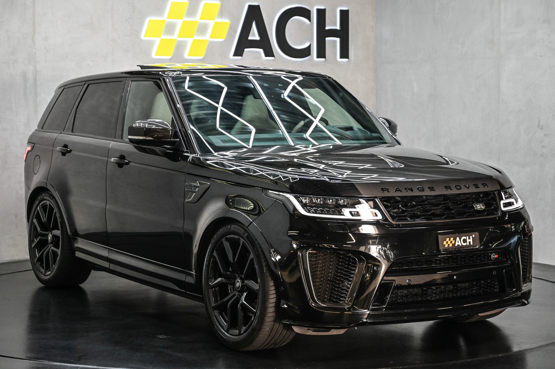 LAND ROVER Range Rover Sport 5.0 V8 SC SVR-image-0