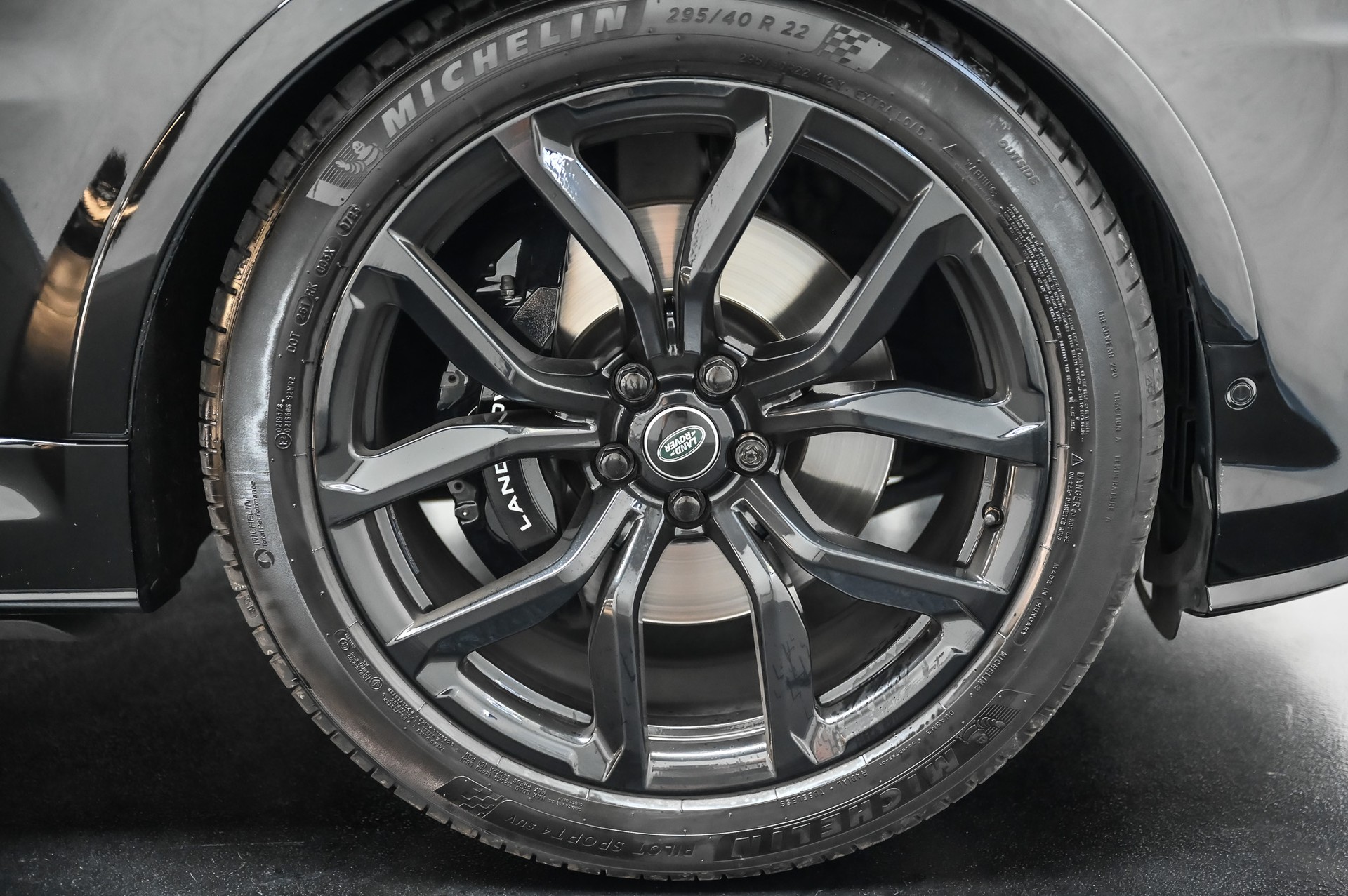 LAND ROVER Range Rover Sport 5.0 V8 SC SVR-image-13