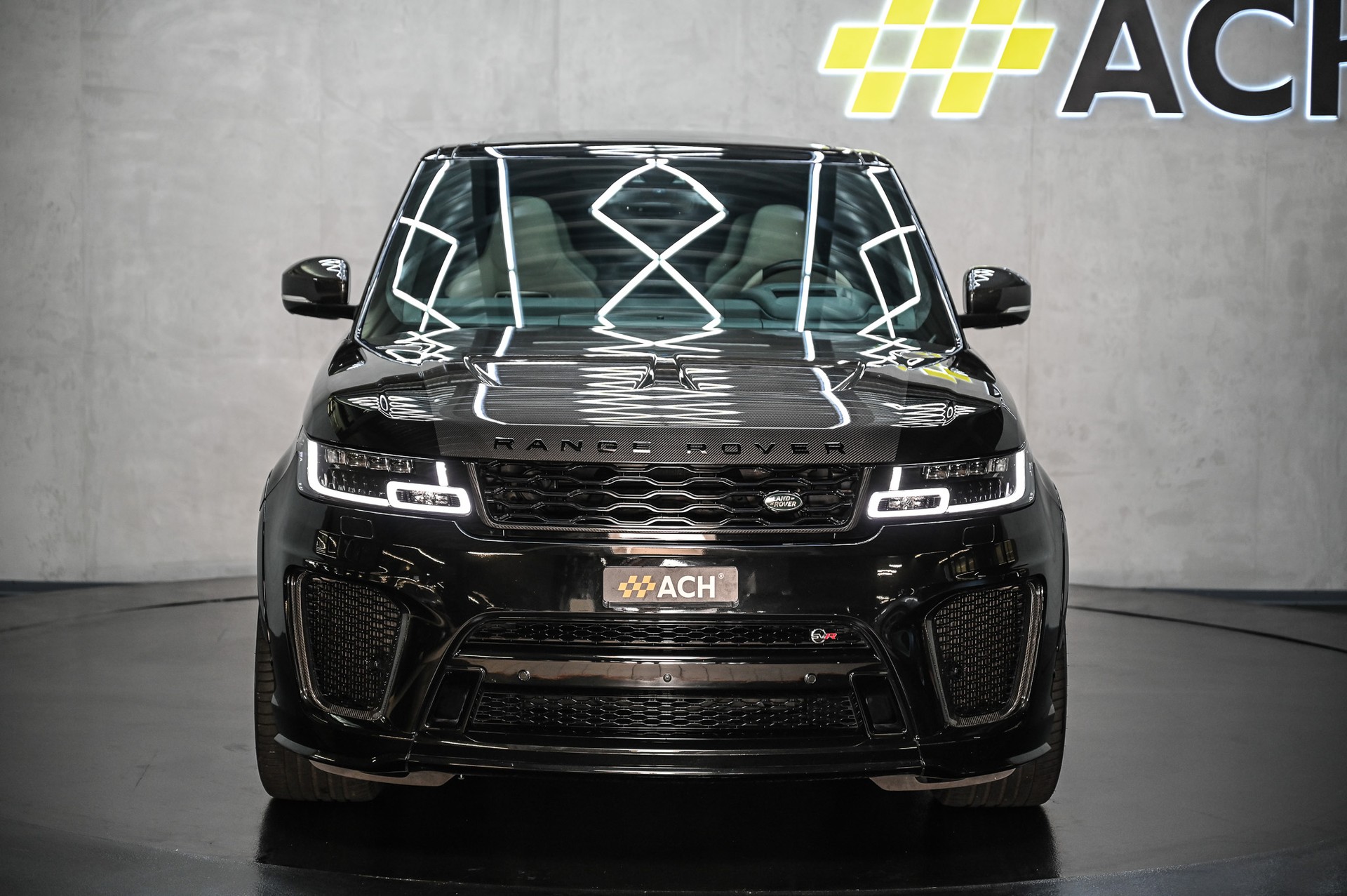 LAND ROVER Range Rover Sport 5.0 V8 SC SVR-image-1