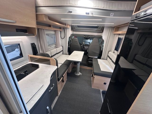 GIOTTILINE Siena 350 Premiere Edition Fiat Automatik -Lithium-Diesel Heizung-image-12