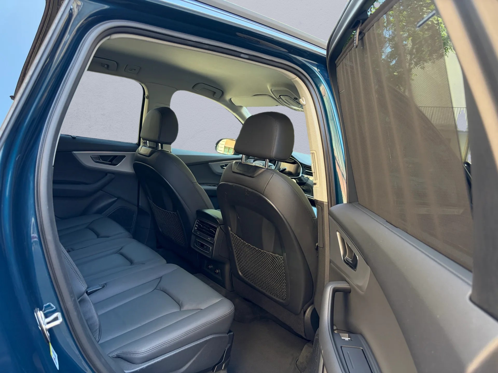 AUDI Q7 55 TFSI e quattro PHEV tiptronic-image-10