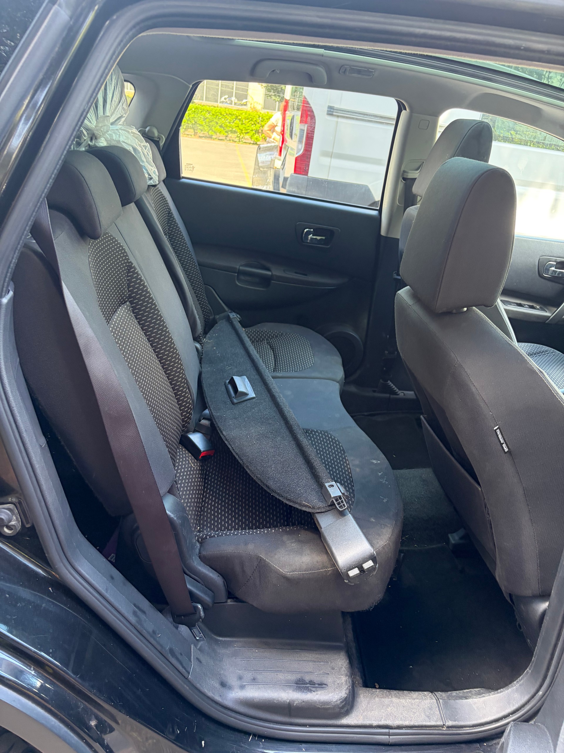 NISSAN Qashqai +2 1.6 acenta-image-8
