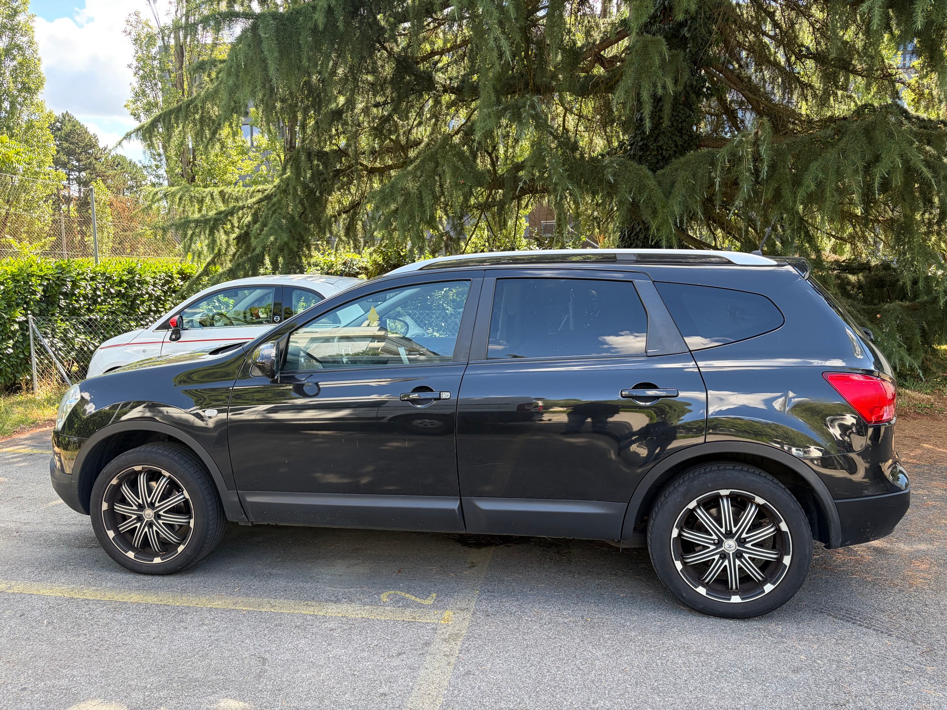 NISSAN Qashqai +2 1.6 acenta-image-5