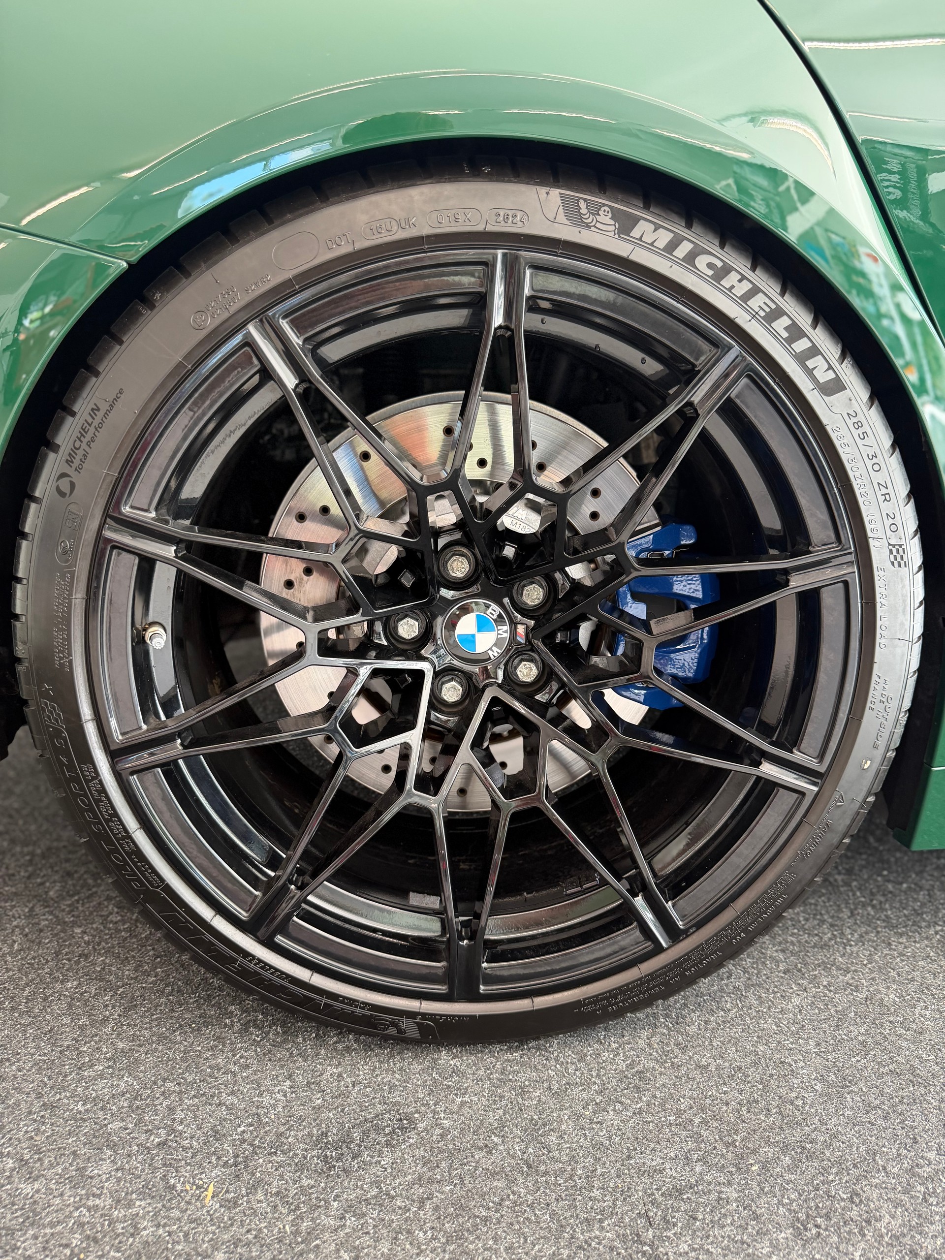 BMW M3 Competition xDrive-image-28