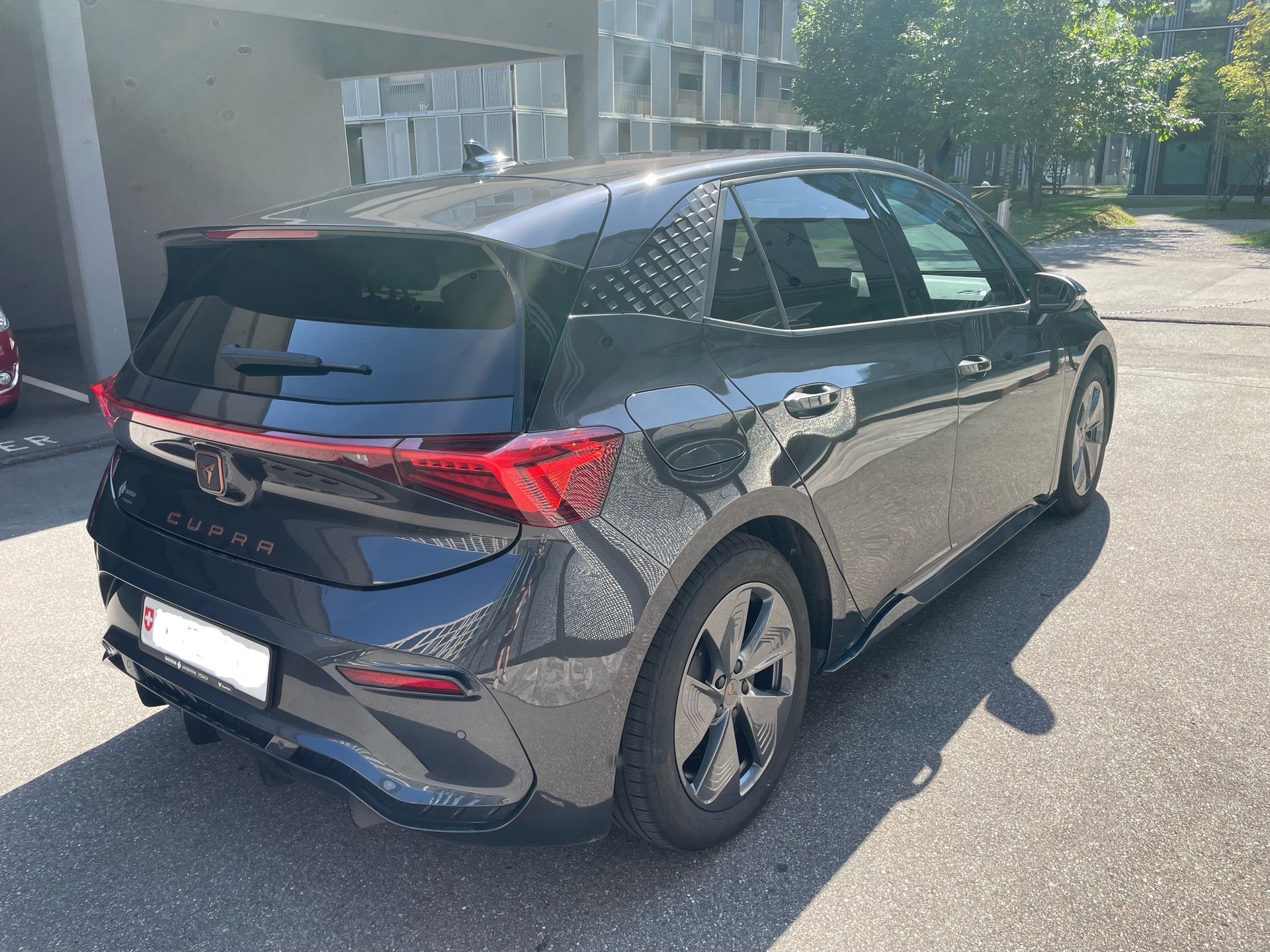 CUPRA Electric-image-1