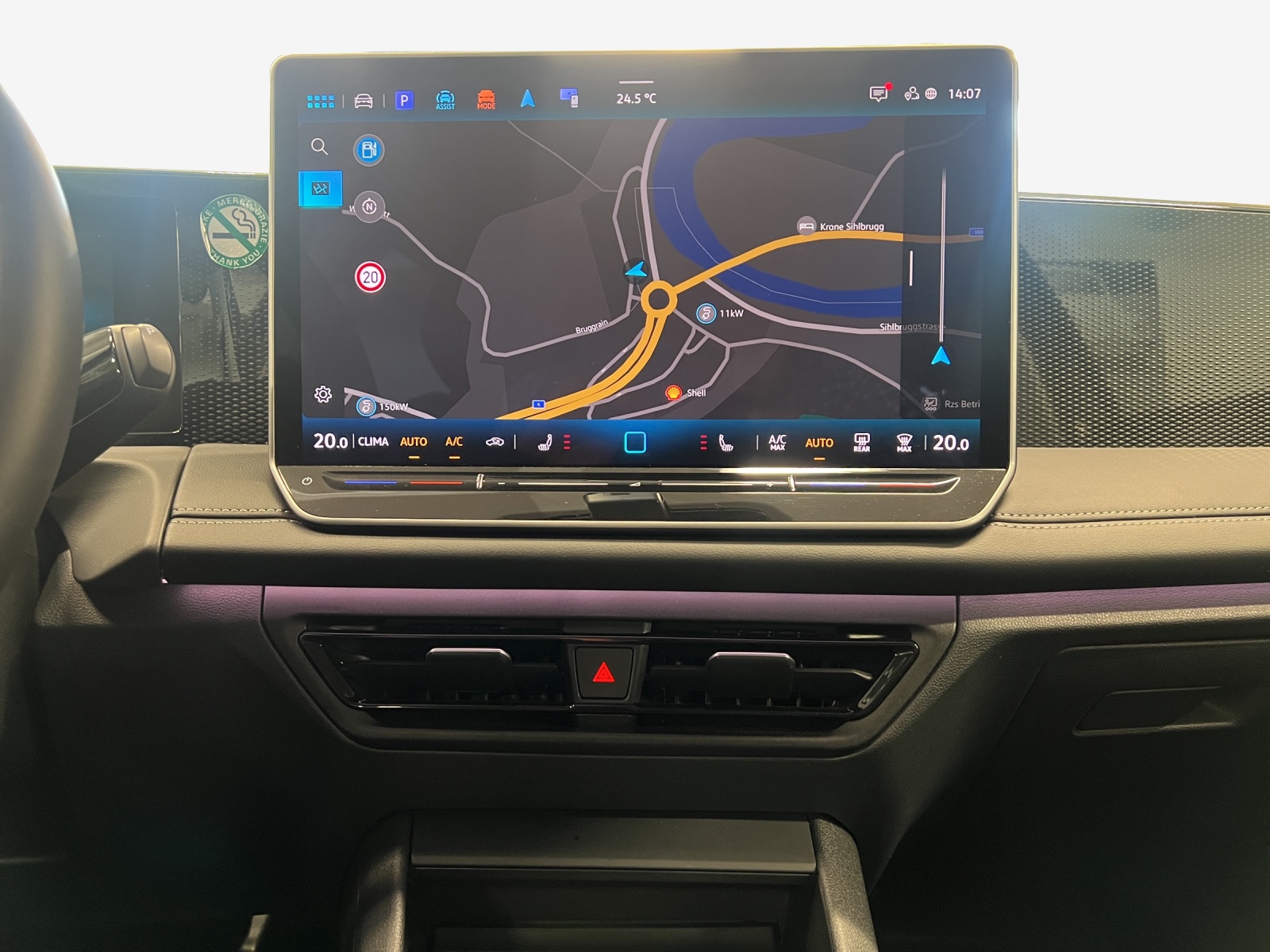 VW Tiguan 2.0 TSI DSG Life 4Motion-image-10