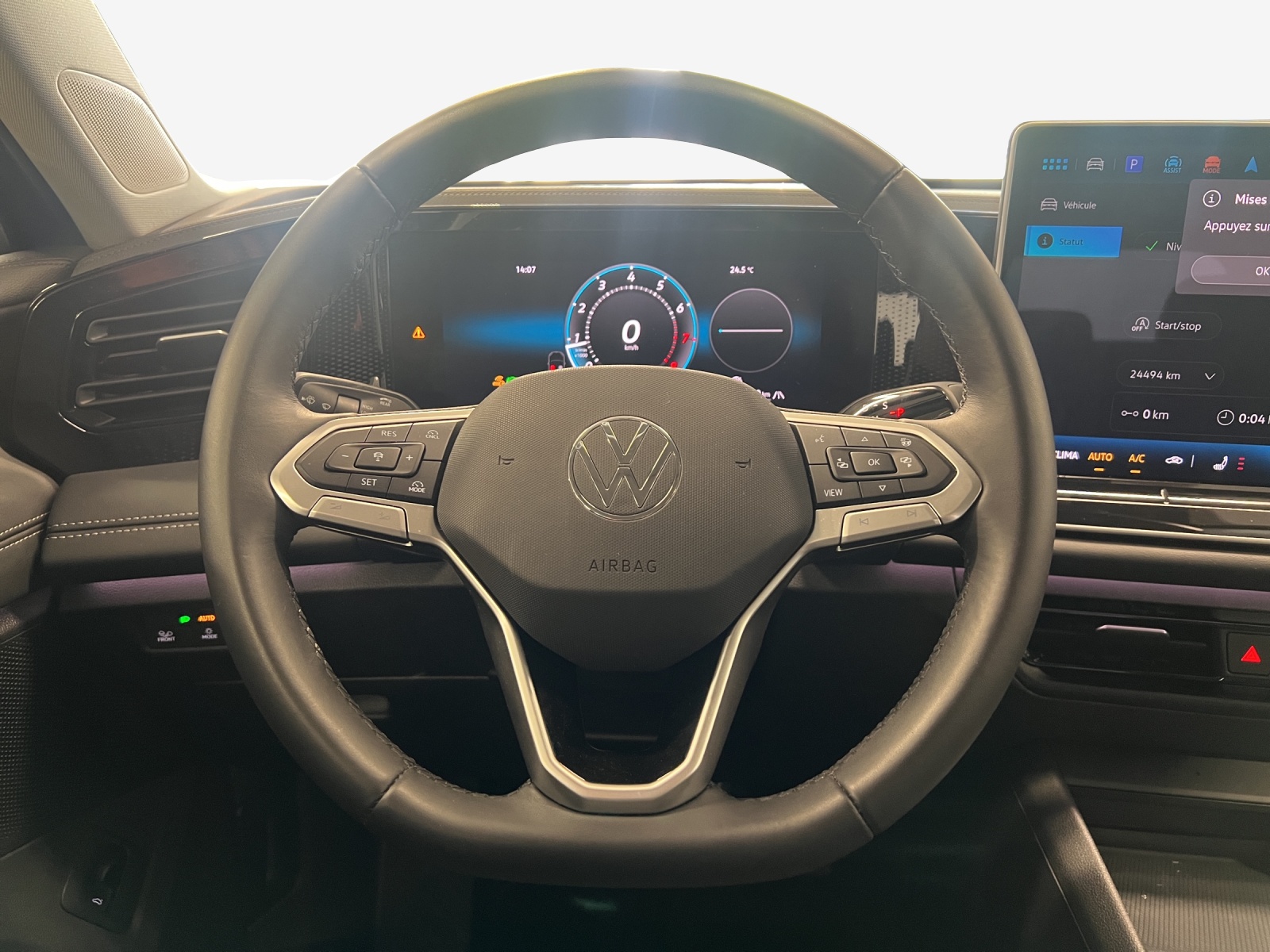 VW Tiguan 2.0 TSI DSG Life 4Motion-image-9