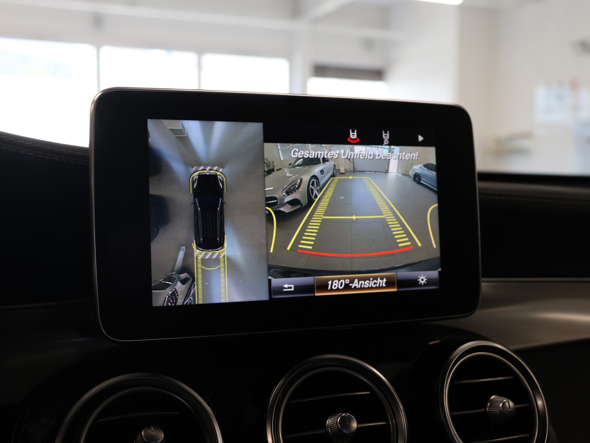 MERCEDES-BENZ GLC 43 AMG 4Matic 9G-Tronic *Burmester* *Sitzheizung*Panoramadach**-image-18
