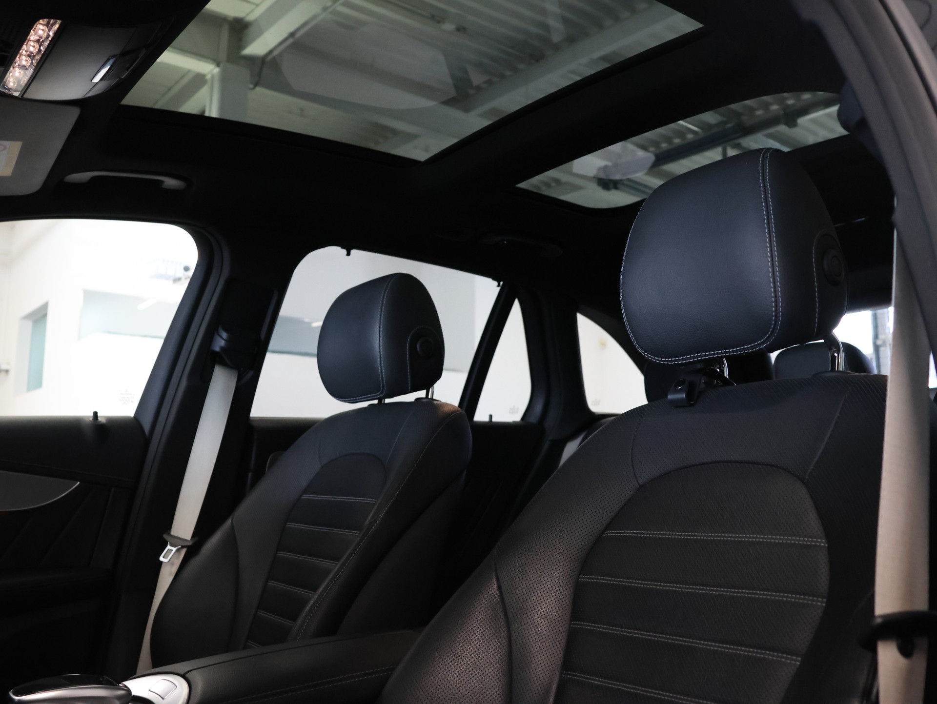 MERCEDES-BENZ GLC 43 AMG 4Matic 9G-Tronic *Burmester* *Sitzheizung*Panoramadach**-image-14