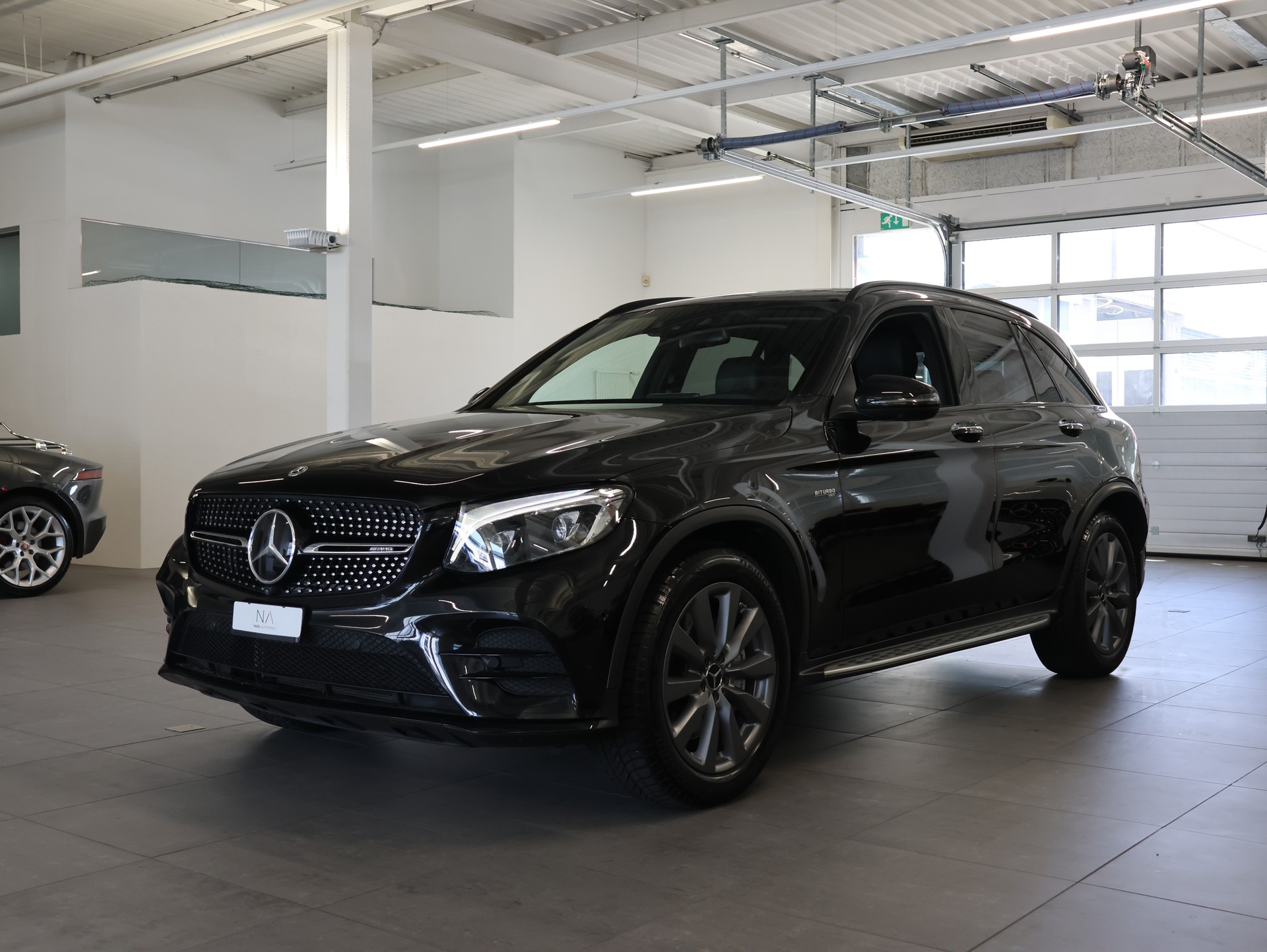 MERCEDES-BENZ GLC 43 AMG 4Matic 9G-Tronic *Burmester* *Sitzheizung*Panoramadach**-showroom-element-3