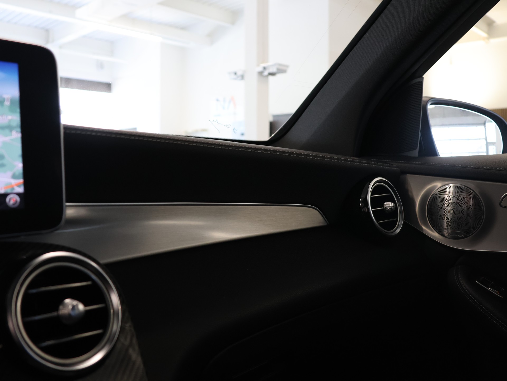 MERCEDES-BENZ GLC 43 AMG 4Matic 9G-Tronic *Burmester* *Sitzheizung*Panoramadach**-image-22