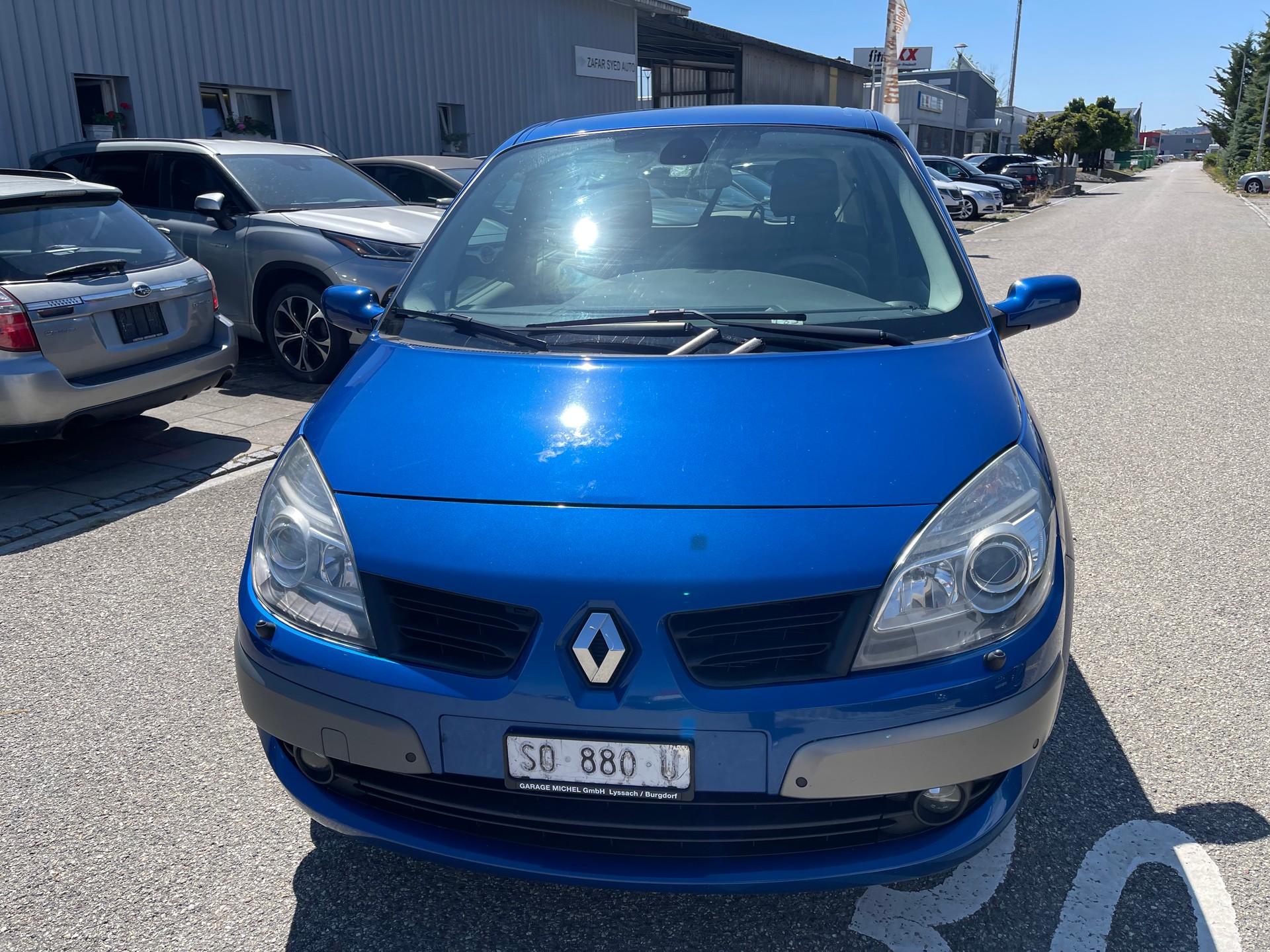 RENAULT Grand Scénic 2.0 16V Expression-image-2