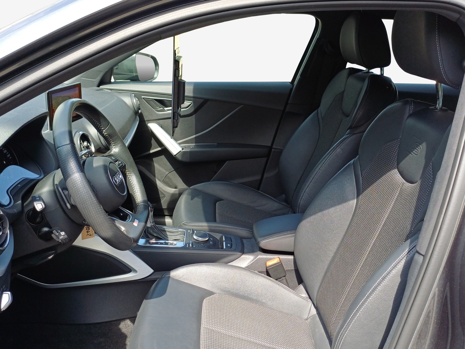 AUDI Q2 40 TFSI Sport quattro S-tronic-image-7