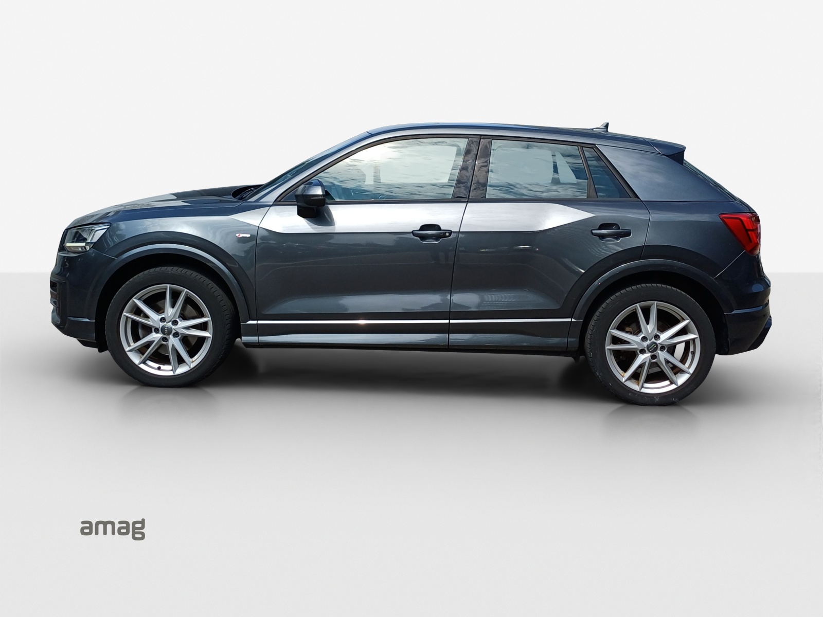 AUDI Q2 40 TFSI Sport quattro S-tronic-image-1