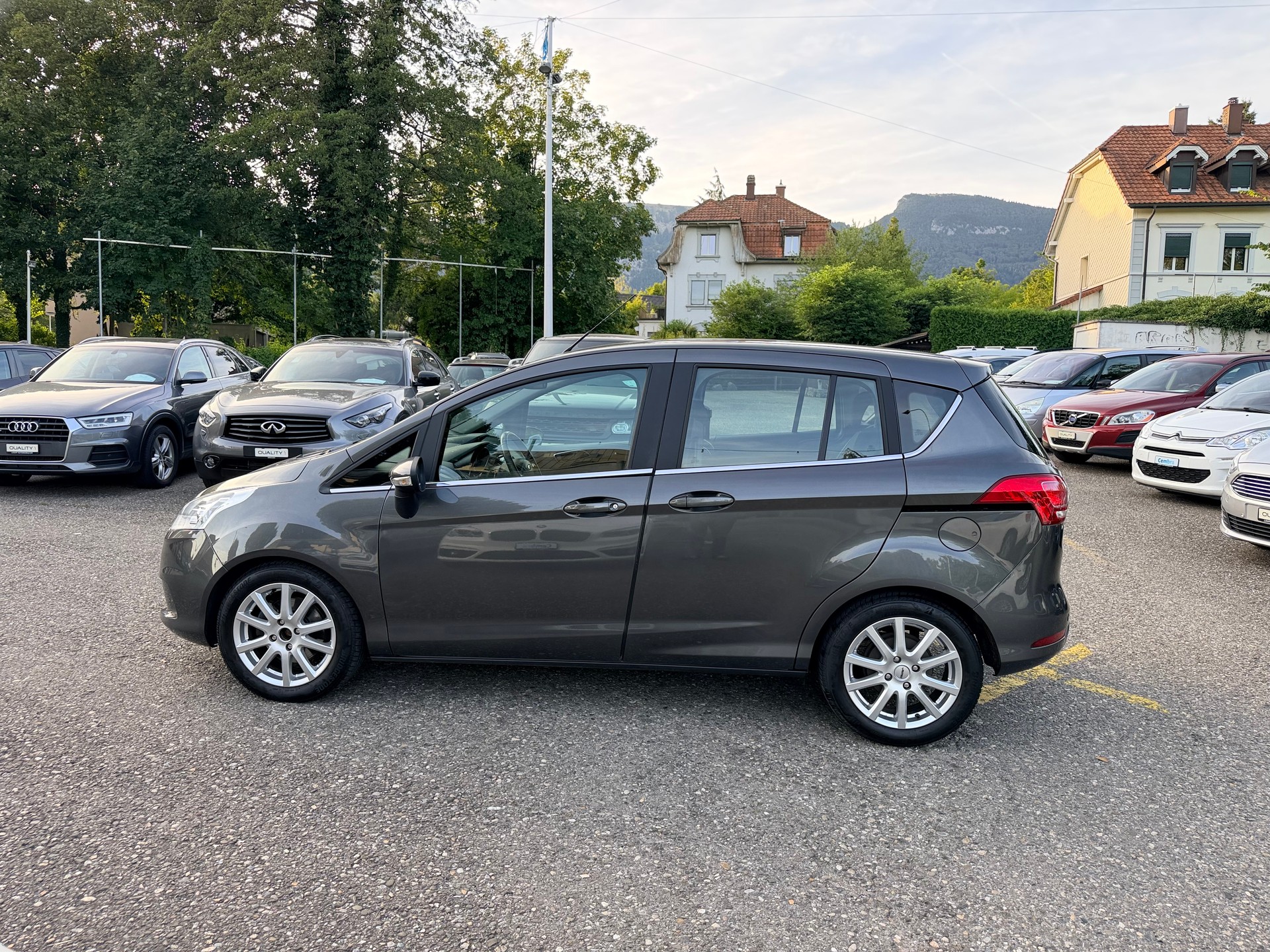 FORD B-Max 1.0 SCTi Titanium-showroom-element-3
