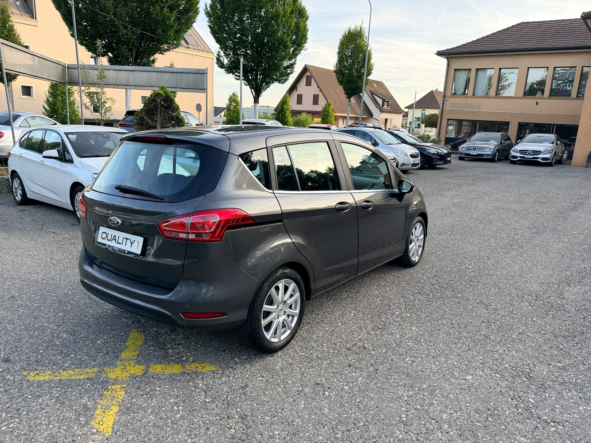 FORD B-Max 1.0 SCTi Titanium-image-7