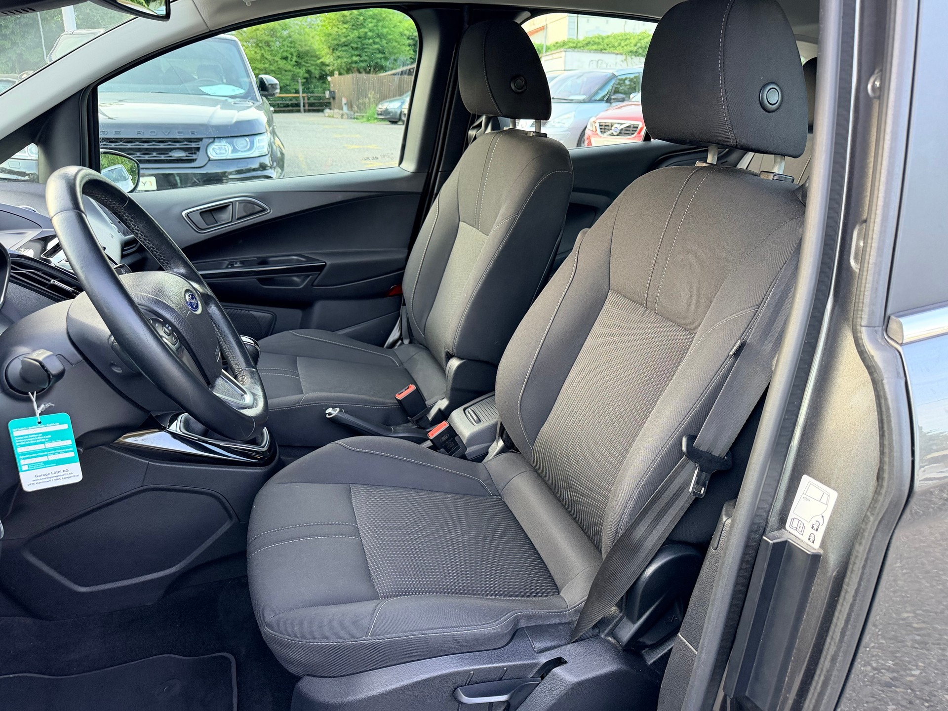 FORD B-Max 1.0 SCTi Titanium-image-15