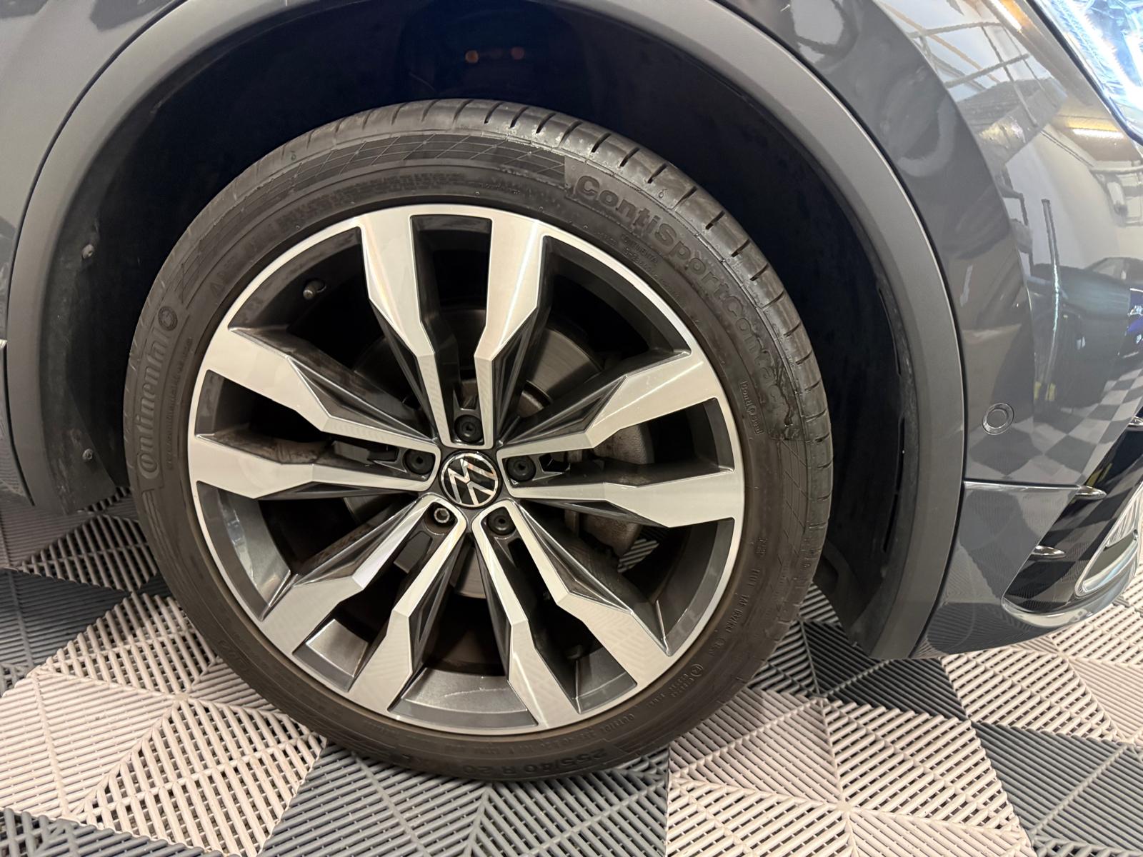VW Tiguan 2.0TSI R-Line 4Motion DSG-image-29