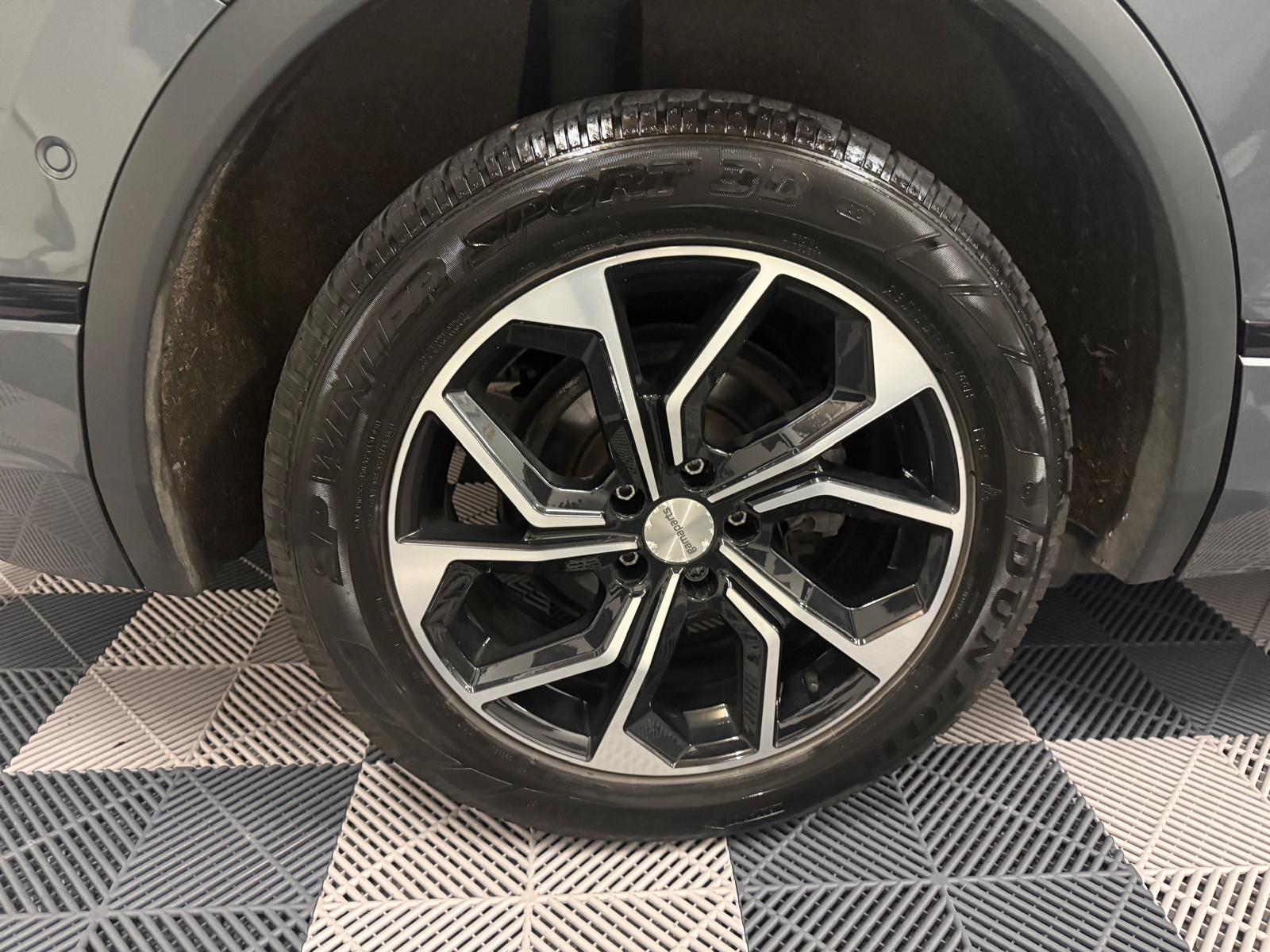 VW Tiguan 2.0TSI R-Line 4Motion DSG-image-30