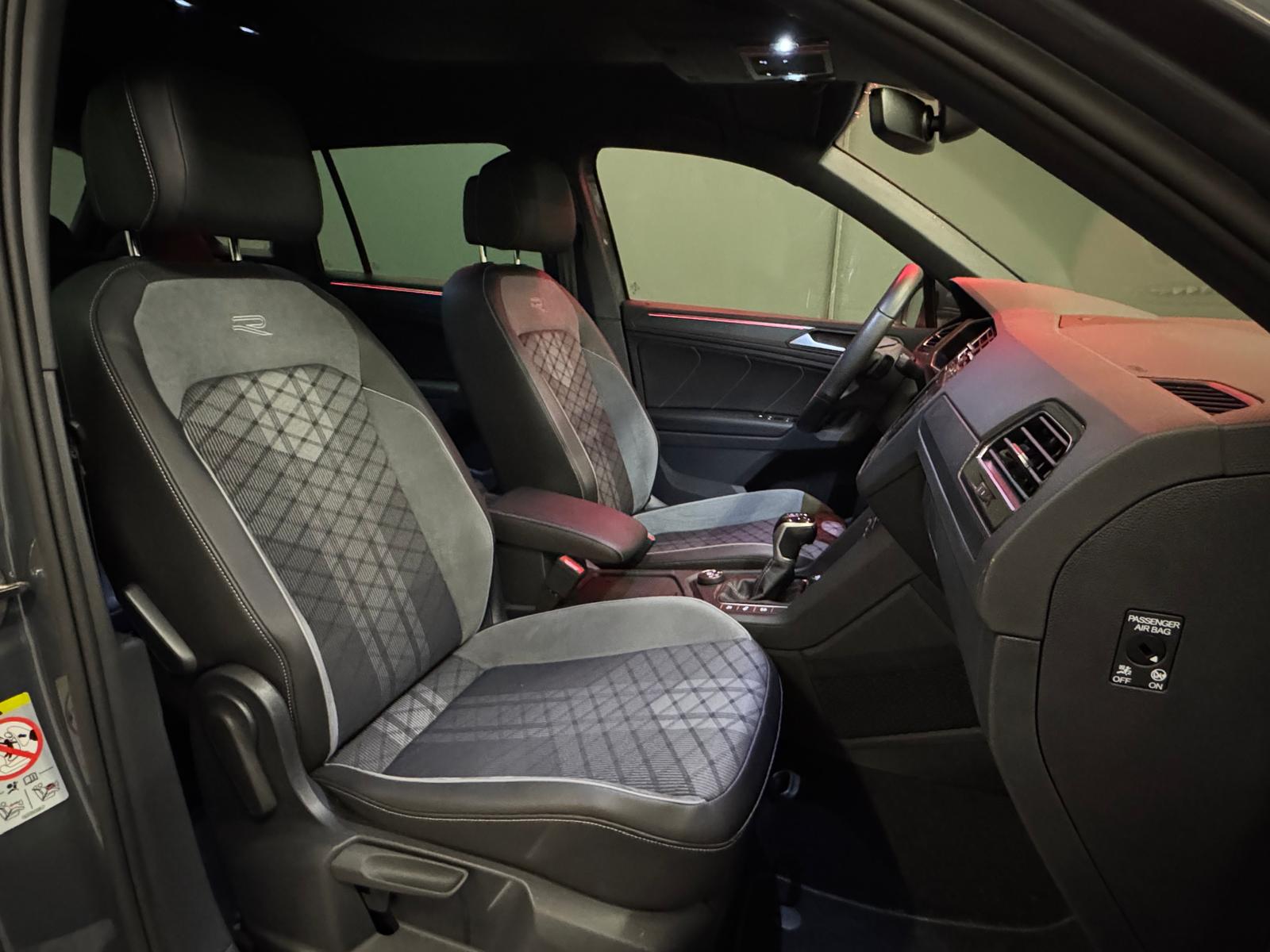 VW Tiguan 2.0TSI R-Line 4Motion DSG-image-14