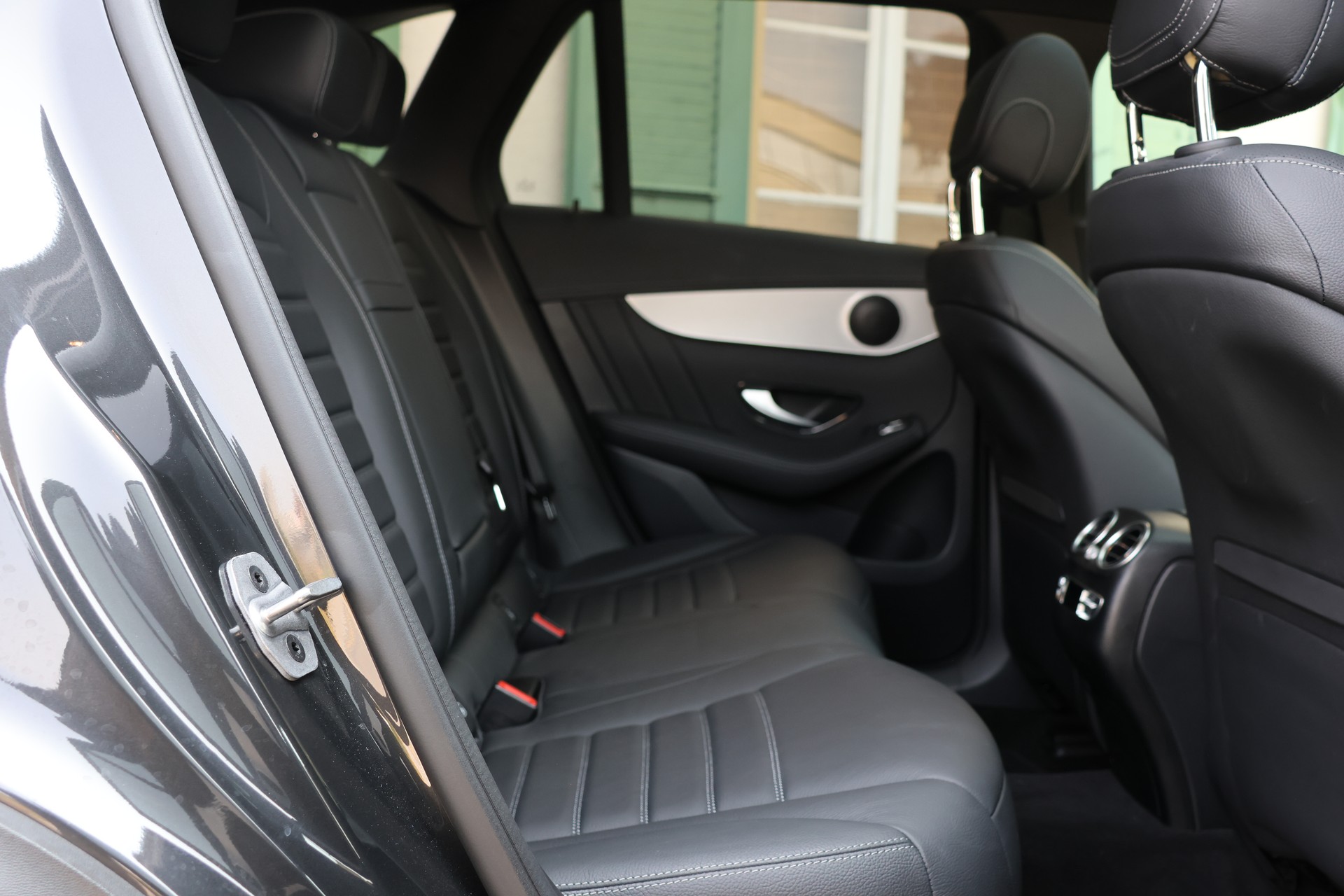 MERCEDES-BENZ GLC 43 AMG 4Matic 9G-Tronic-image-24