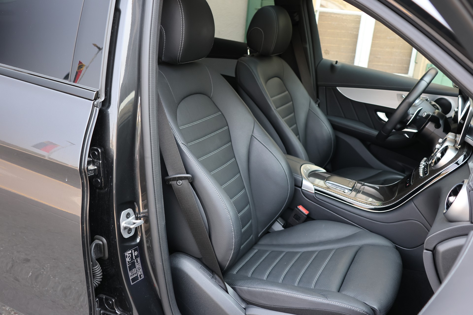 MERCEDES-BENZ GLC 43 AMG 4Matic 9G-Tronic-image-21