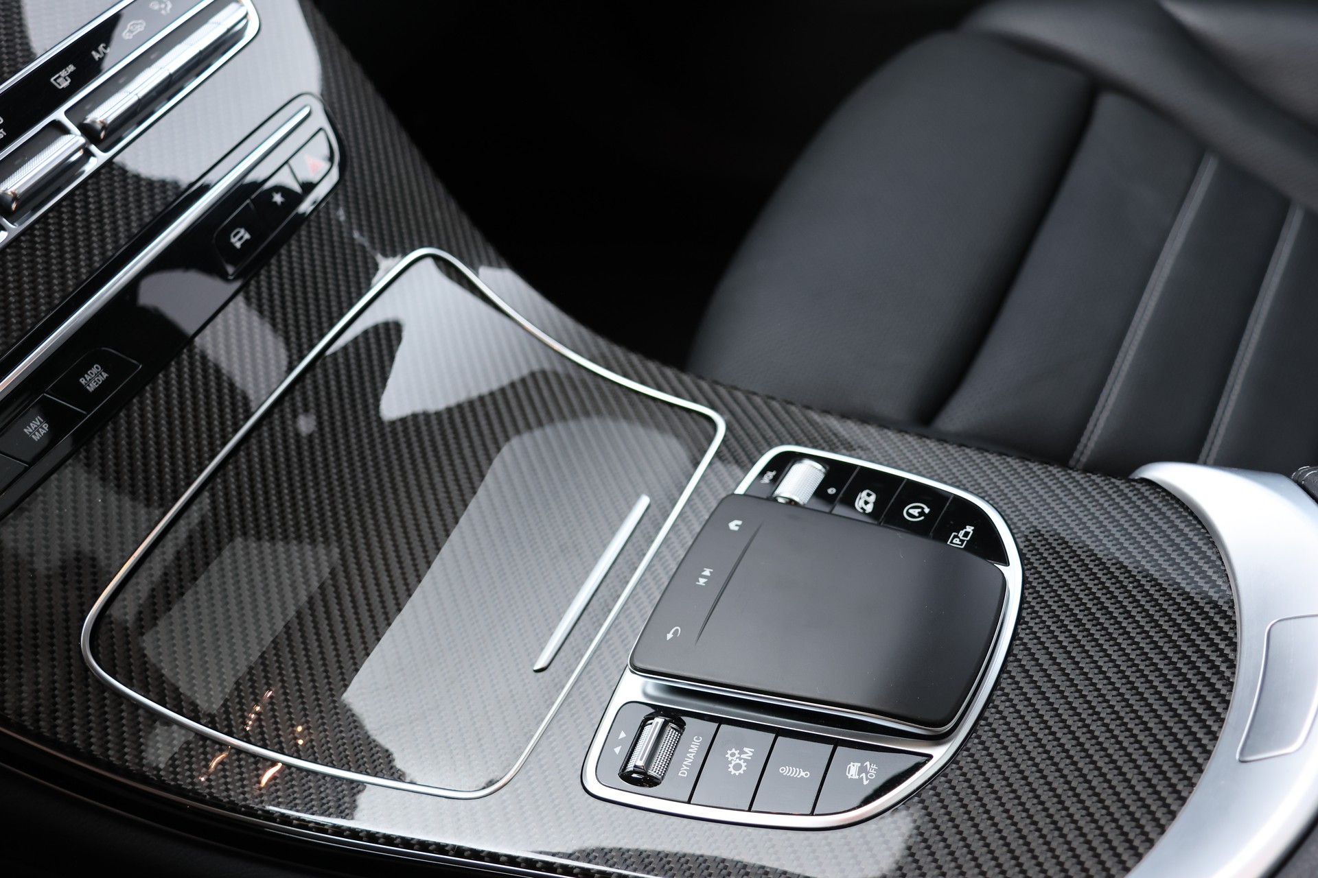 MERCEDES-BENZ GLC 43 AMG 4Matic 9G-Tronic-image-14