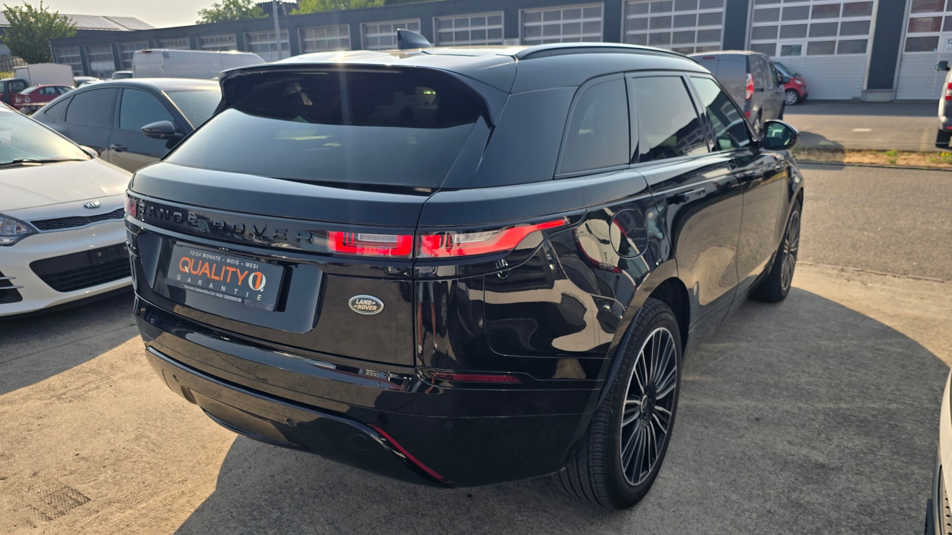 LAND ROVER Range Rover Velar P 250 S Automatic-image-3