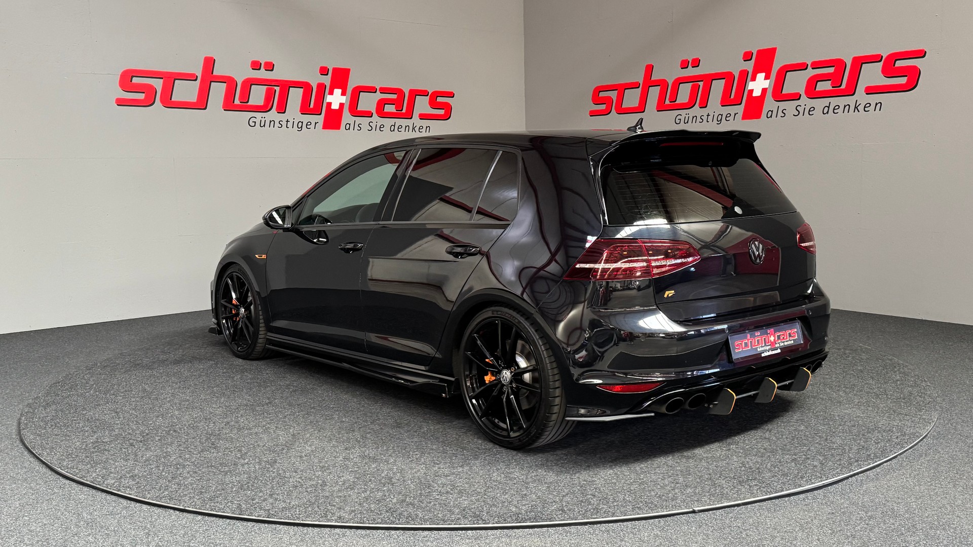 VW Golf 2.0 TSI R 4Motion DSG-image-3
