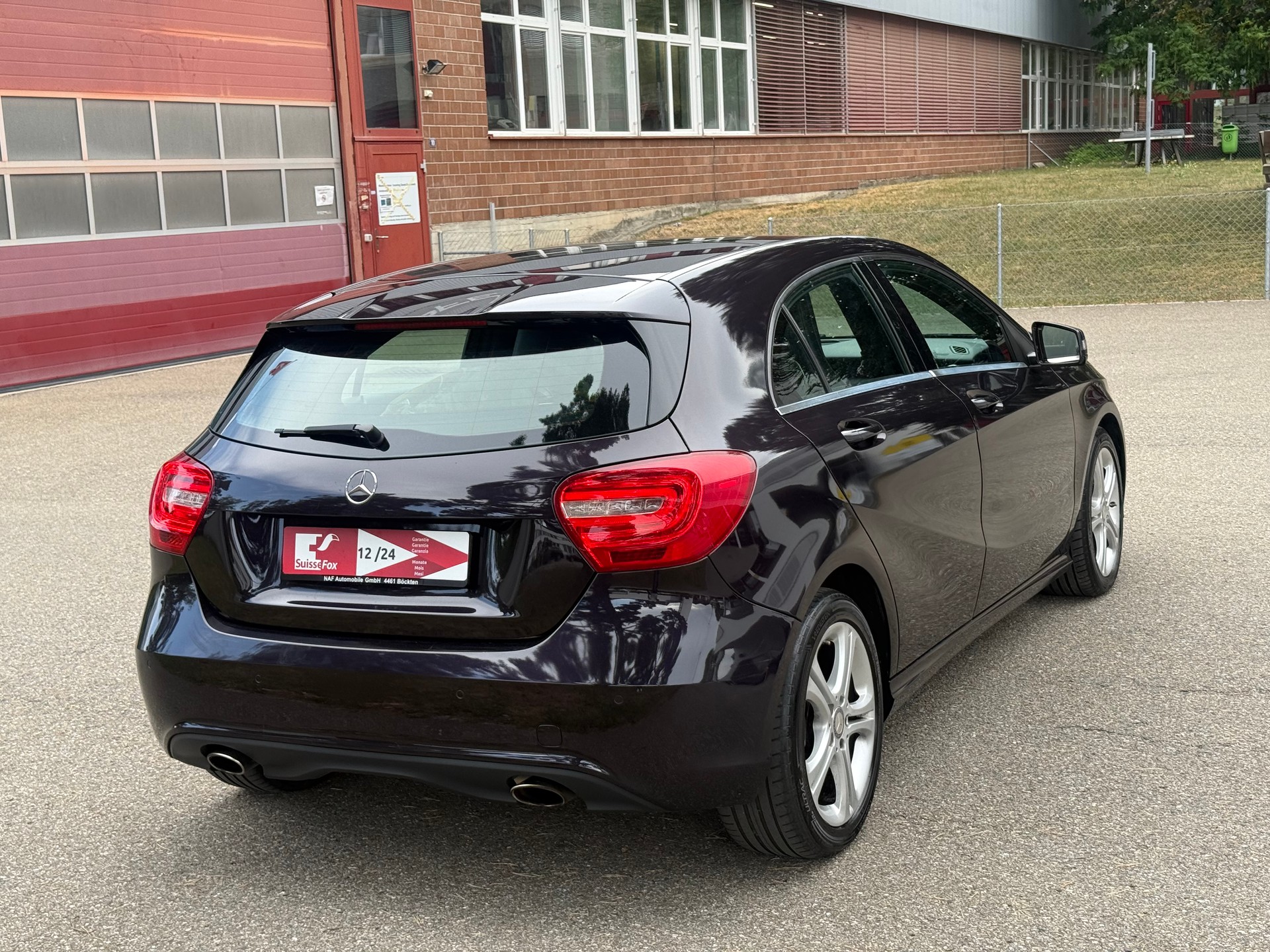 MERCEDES-BENZ A 180 Style 7G-DCT-image-5