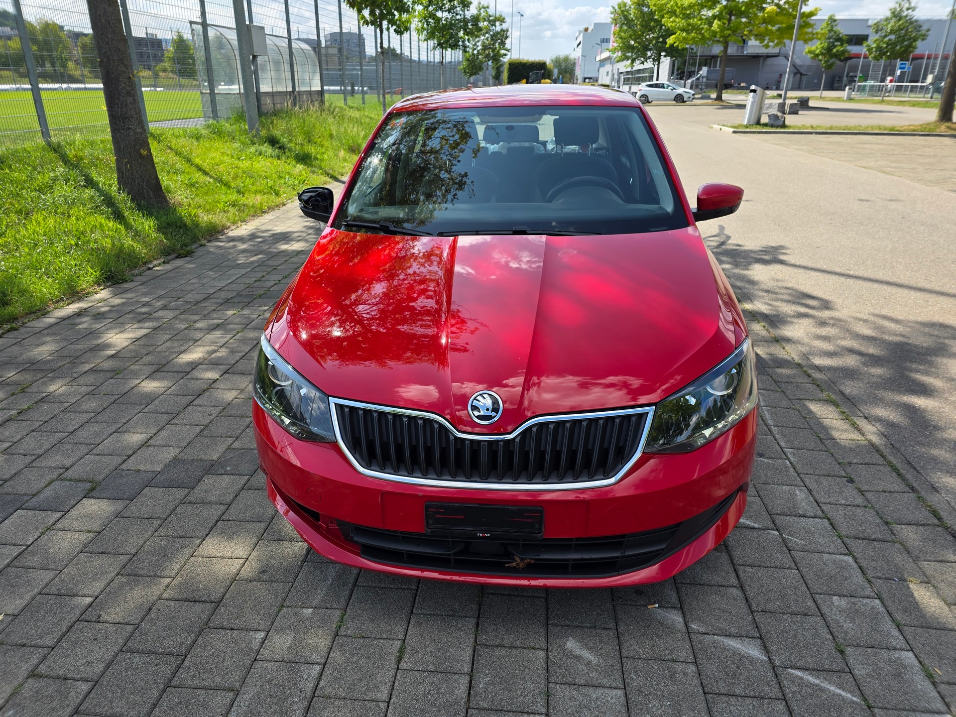 SKODA Fabia 1.4 TDI Ambition DSG-image-12