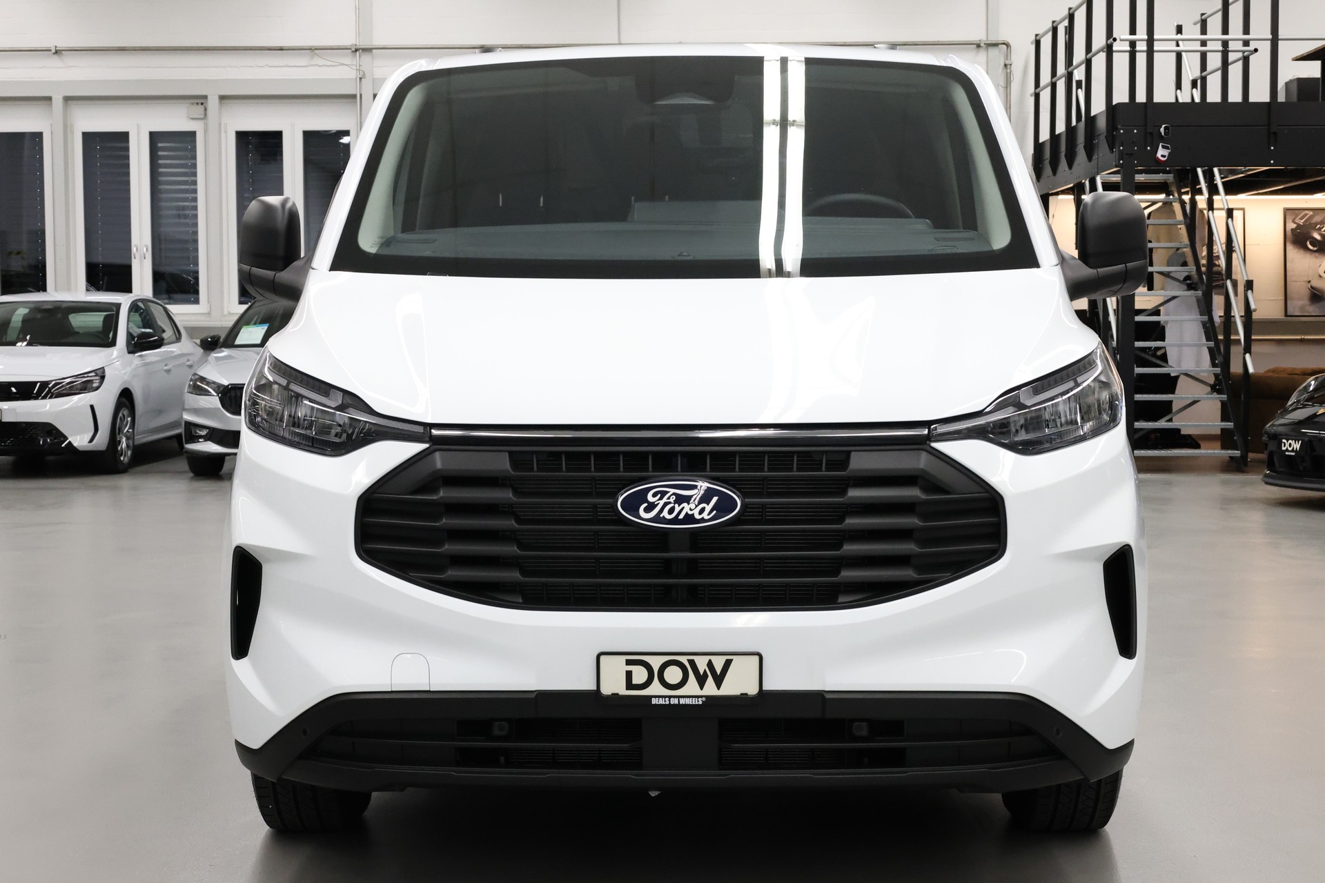 FORD Transit Custom Van 320 L1 2.0 EcoBlue 136 Trend 4x4-image-4