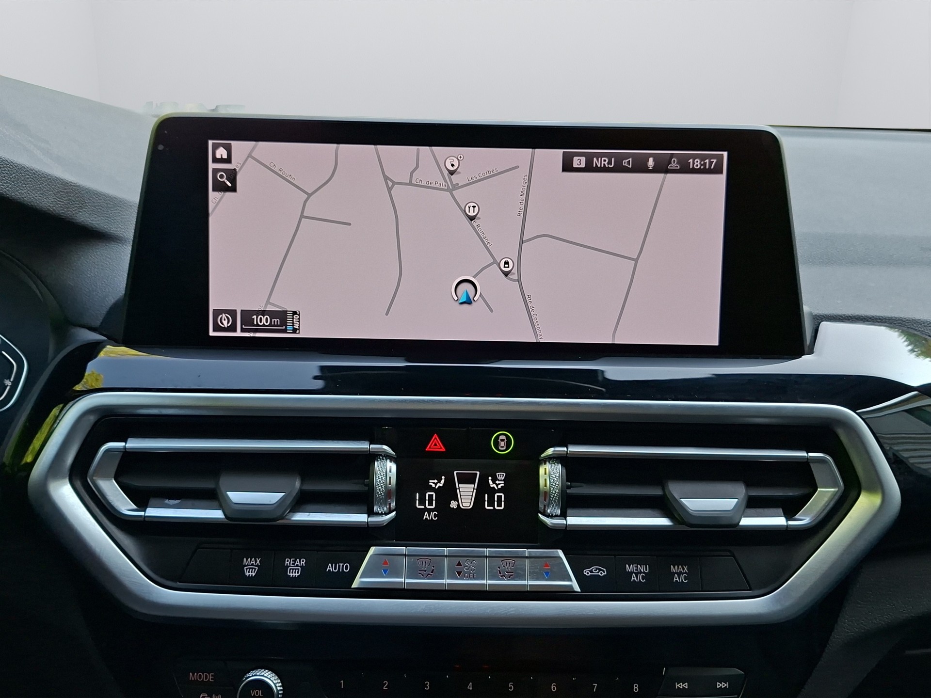 BMW X3 xDrive 30e-image-11