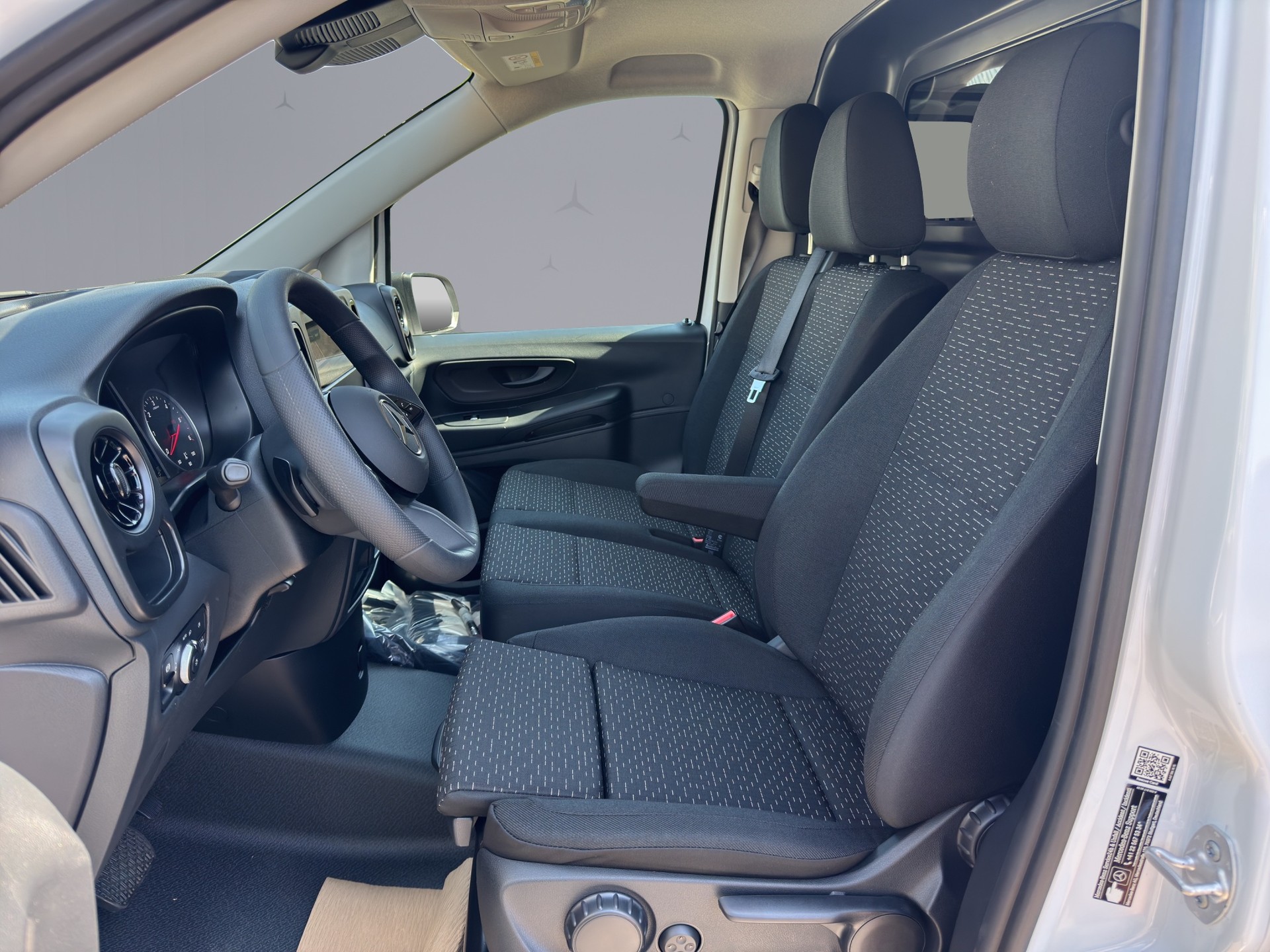 MERCEDES-BENZ Vito 114 Kaw. L 2.0 CDI Pro-image-17