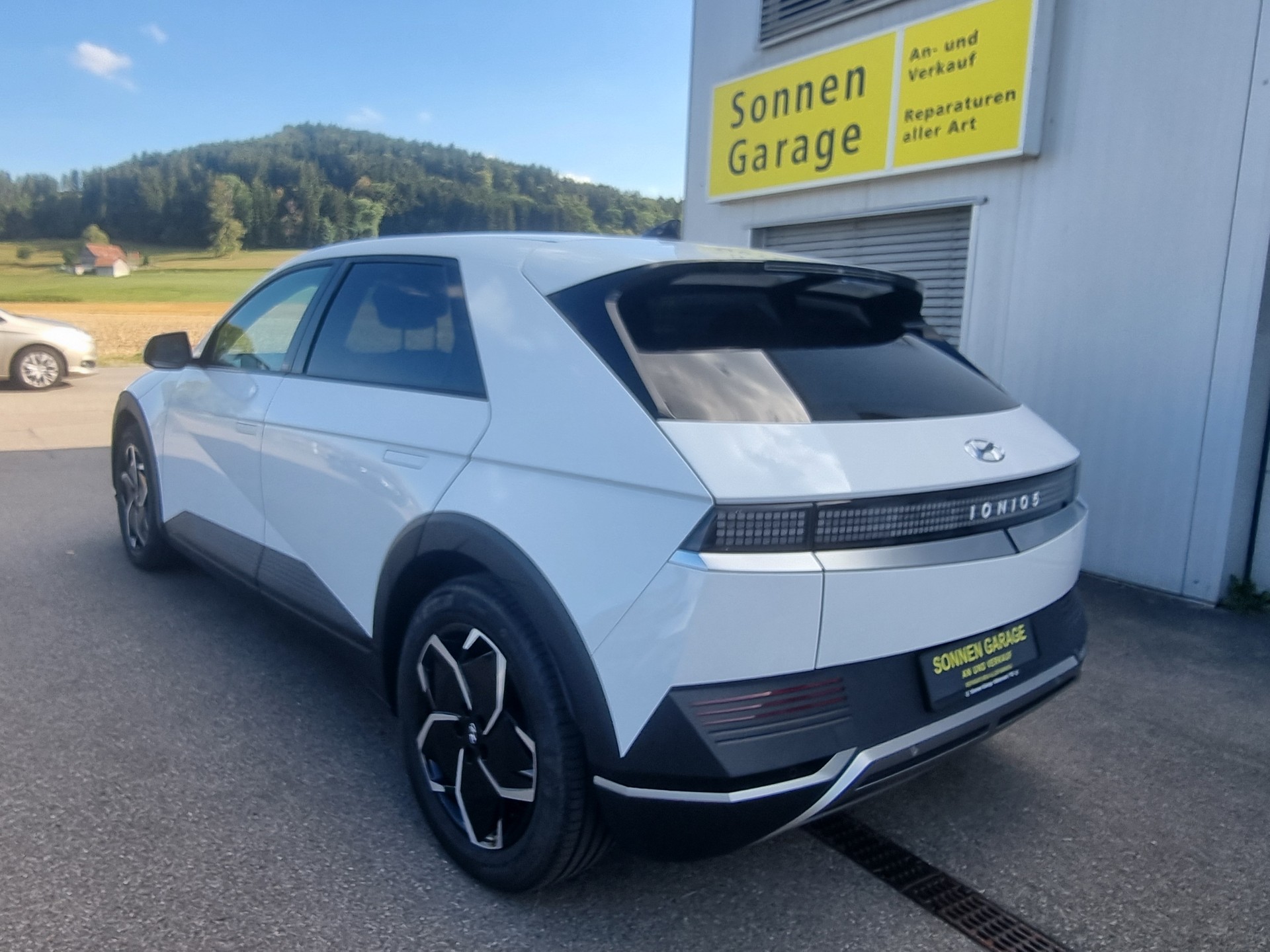 HYUNDAI Ioniq 5 77kWh Amplia 2WD-image-11