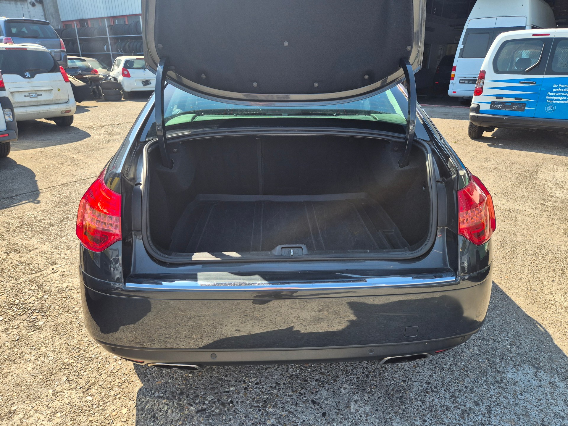 CITROEN C5 Berline 3.0 HDi V6 Exclusive Automatic-image-11