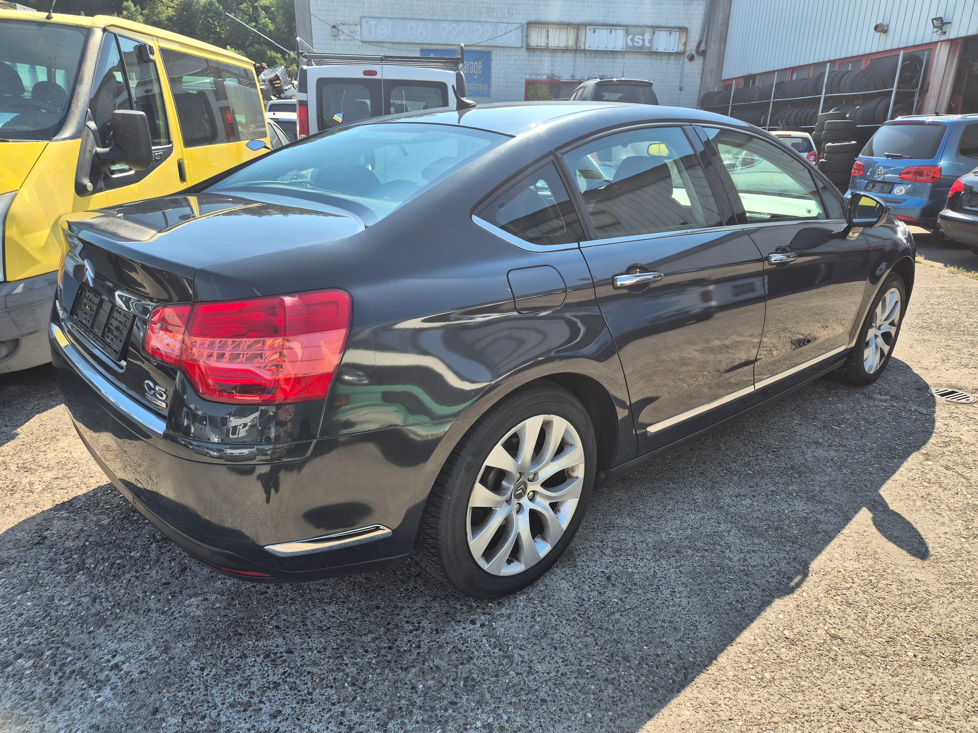 CITROEN C5 Berline 3.0 HDi V6 Exclusive Automatic-image-3