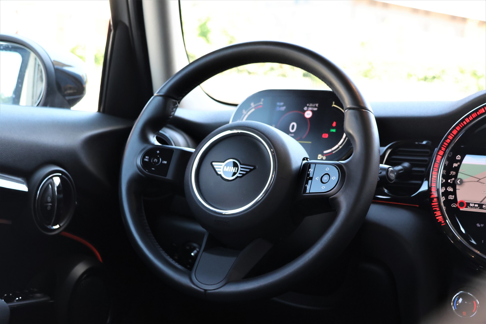 MINI Cooper (CH)-image-11