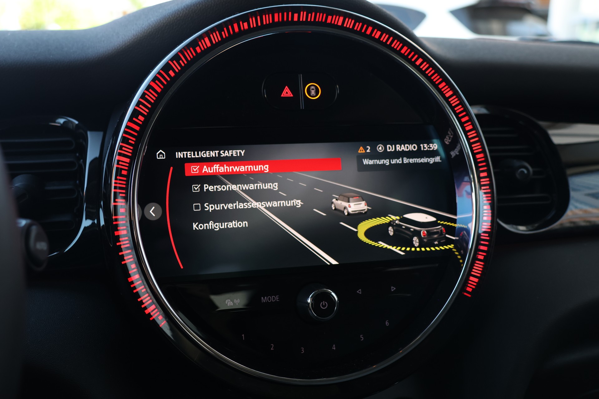 MINI Cooper (CH)-image-18