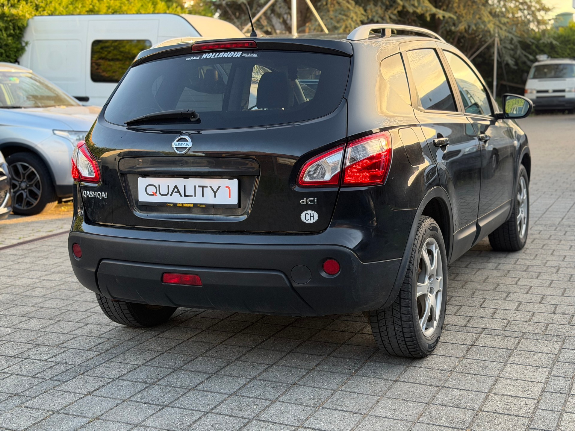 NISSAN Qashqai 2.0 dCi 4WD acenta-image-5