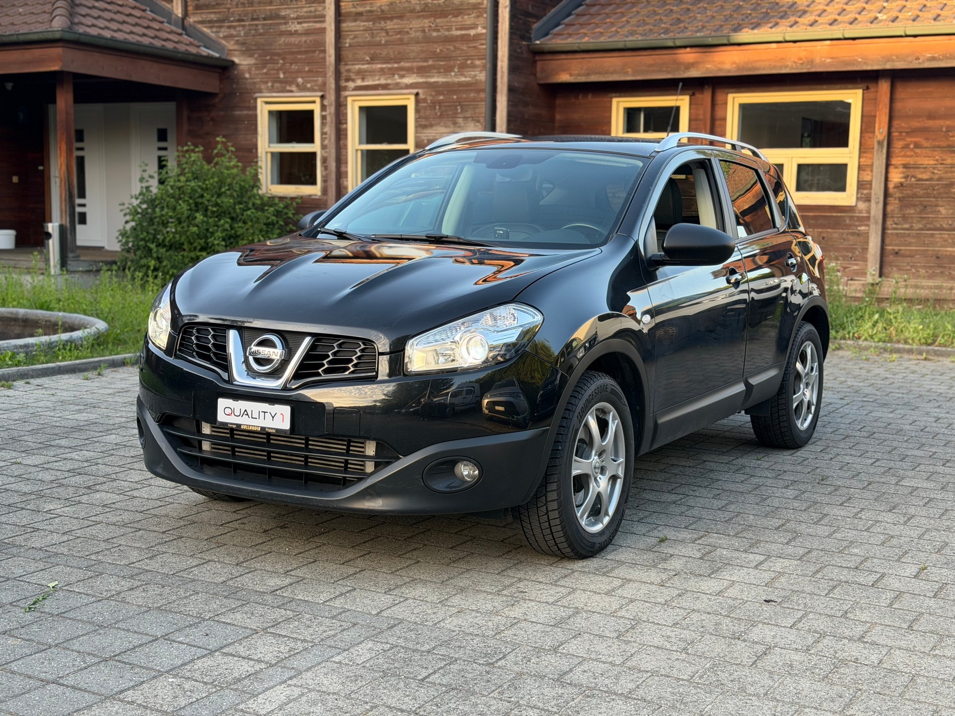 NISSAN Qashqai 2.0 dCi 4WD acenta-image-0