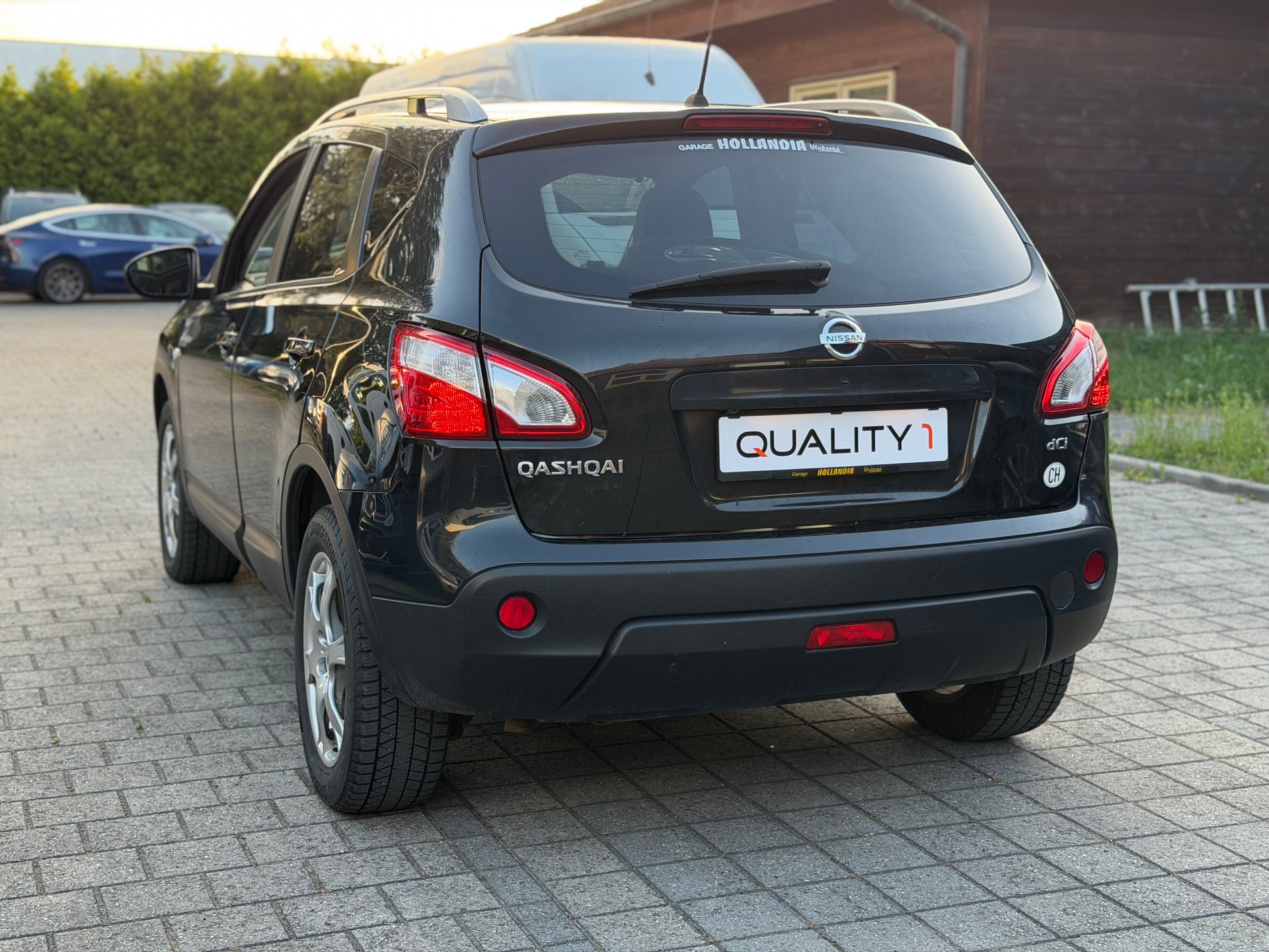 NISSAN Qashqai 2.0 dCi 4WD acenta-image-4