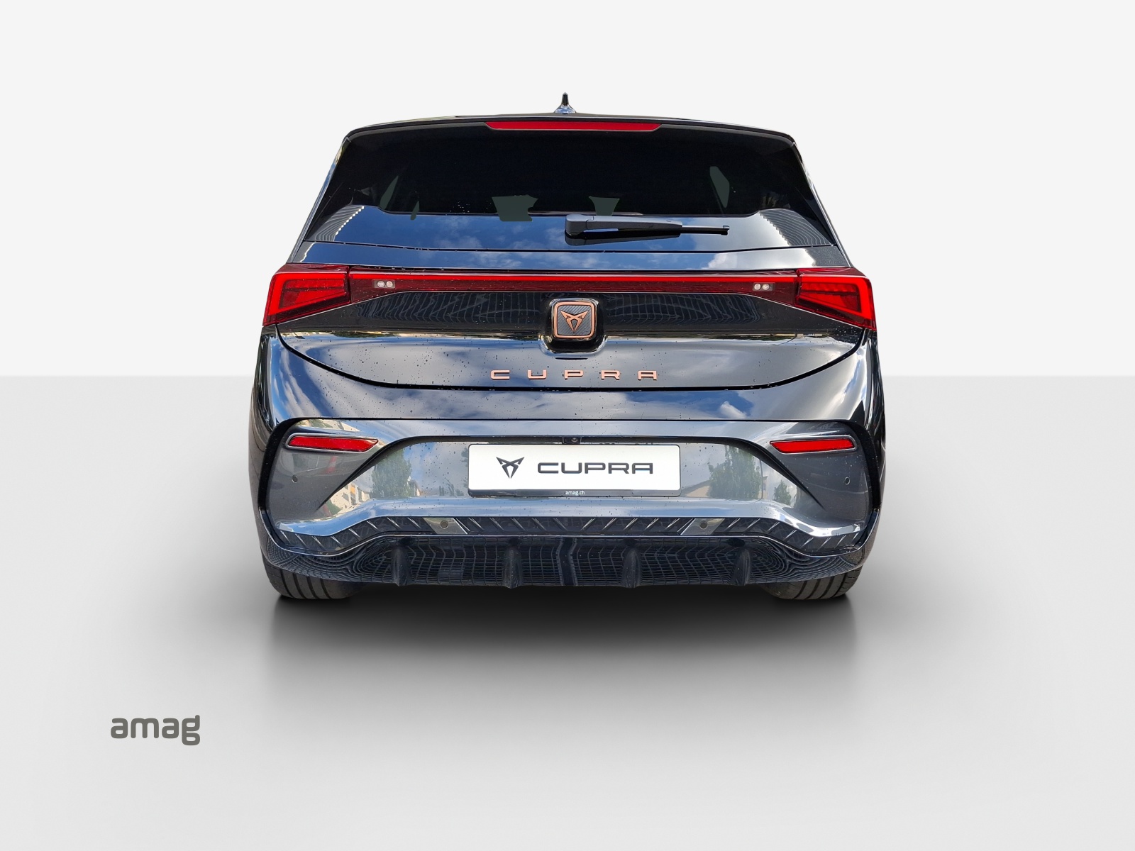 CUPRA Born 79 kWh e-Boost Adrenaline-image-3