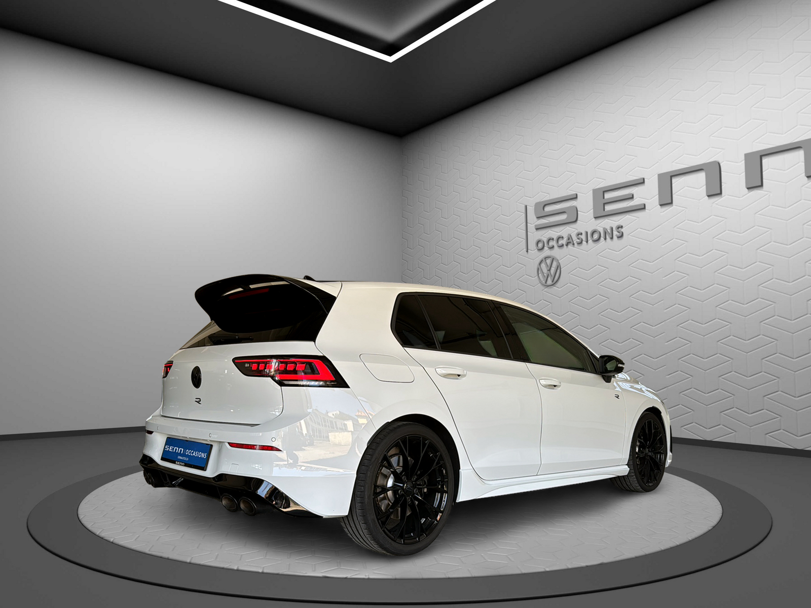 VW Golf 2.0 TSI R Black Edition DSG 4 Motion-image-5